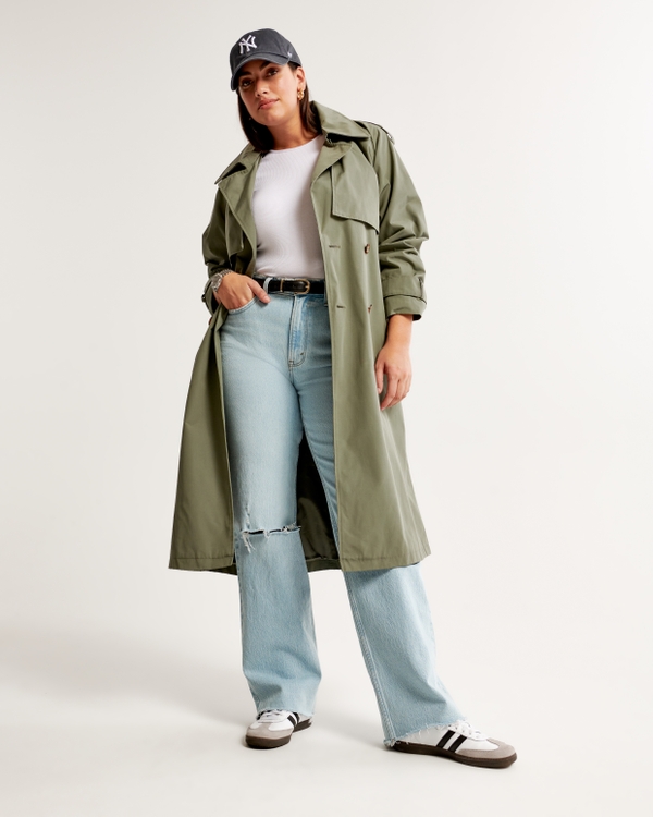 Curve Love High Rise 90s Relaxed Jean, Light Destroy