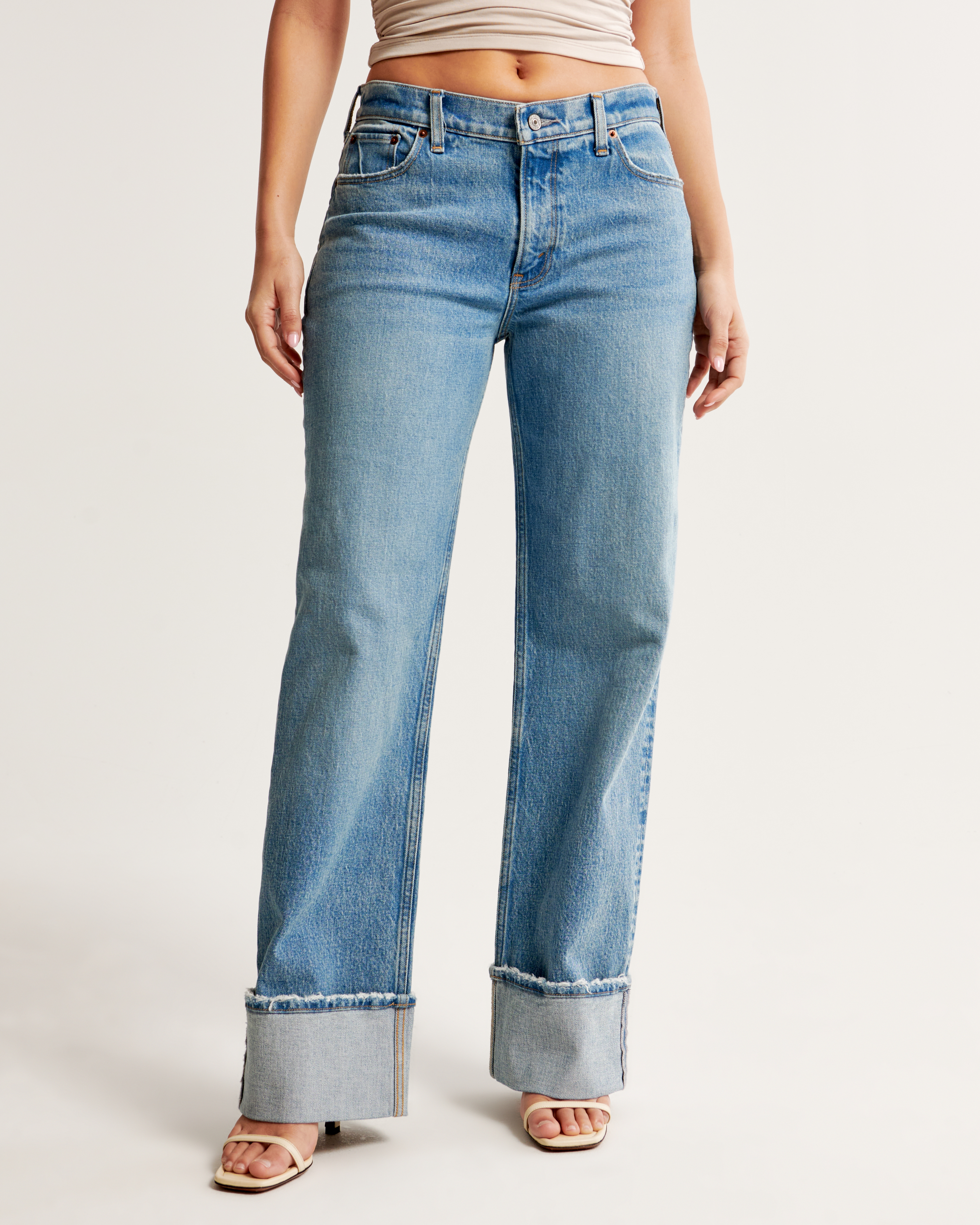 Abercrombie orders Curve Love 90s Baggy Low Rise Jean