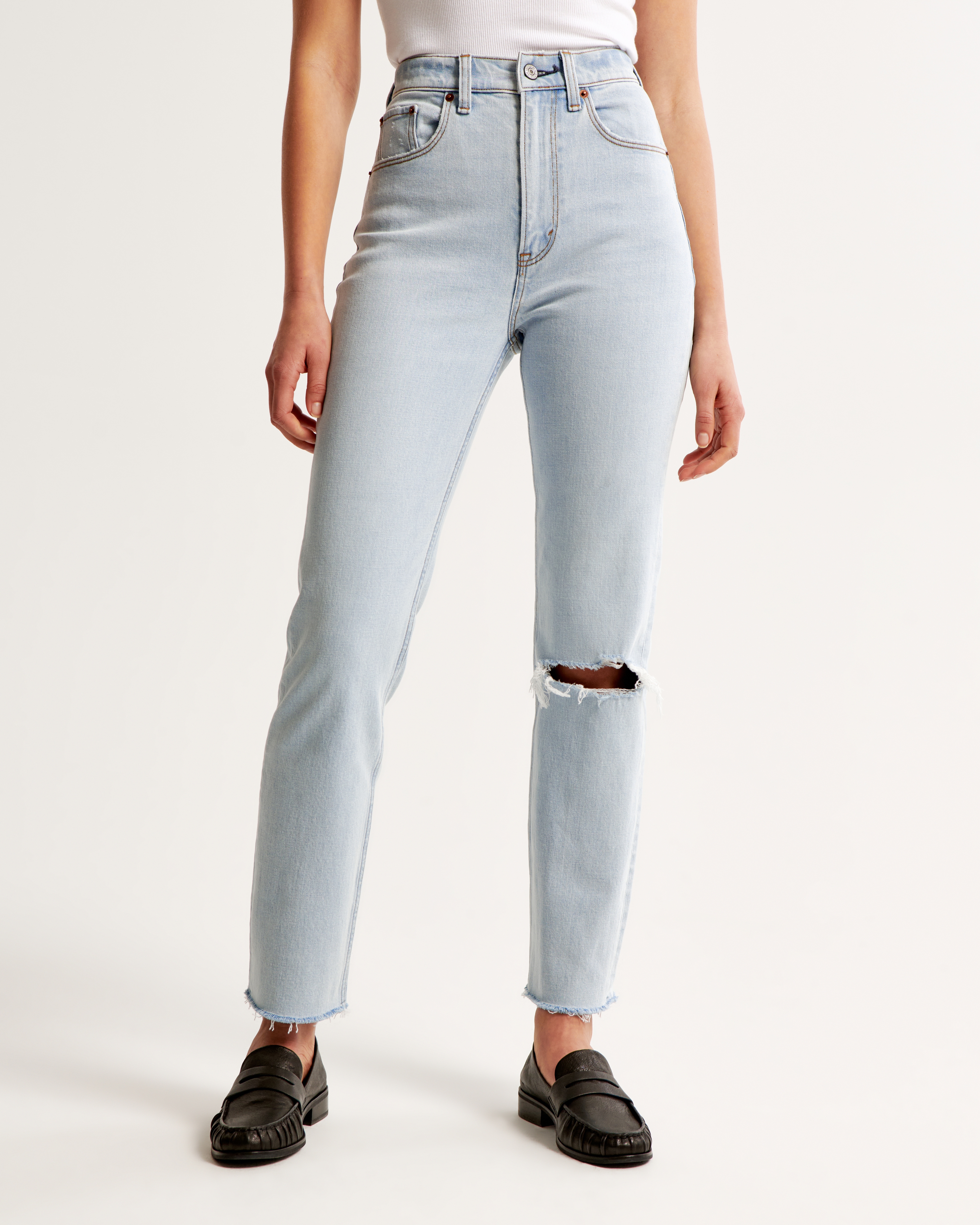 Abercrombie & Fitch Ultra High Rise Ankle Straight Jean