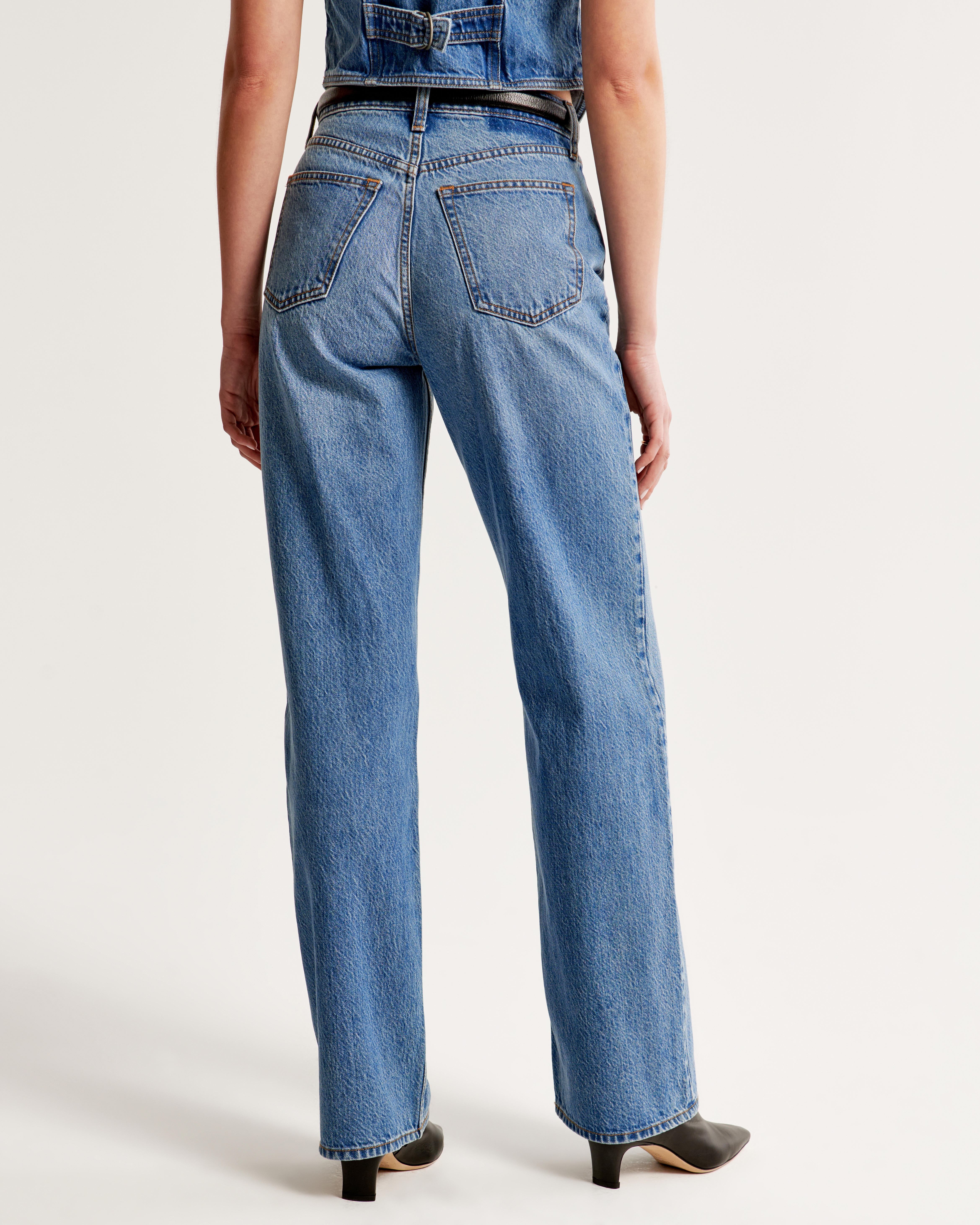 Women's High Rise Loose Jean | Women's Clearance