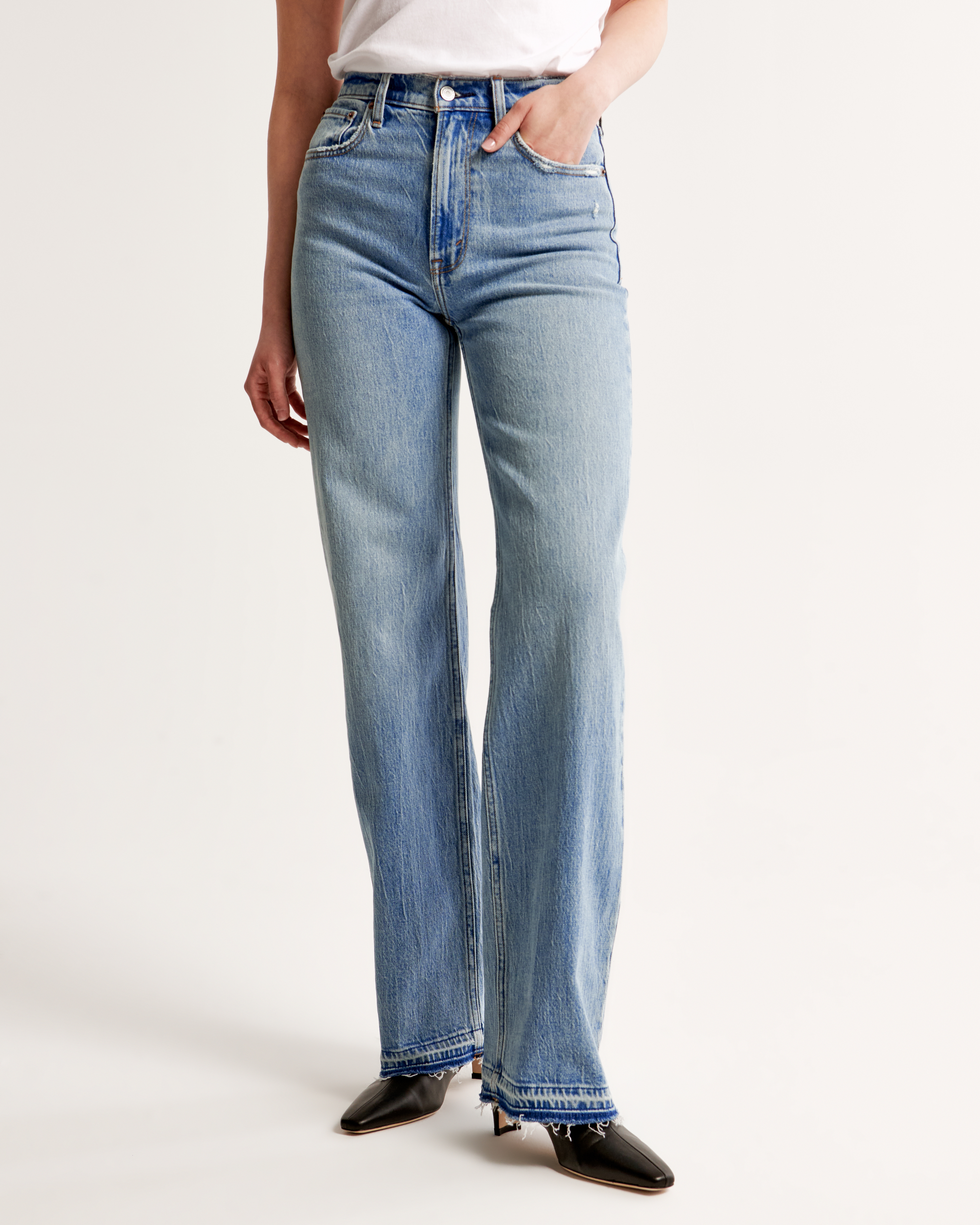 Abercrombie & Fitch High Rise 90s Relaxed Jean