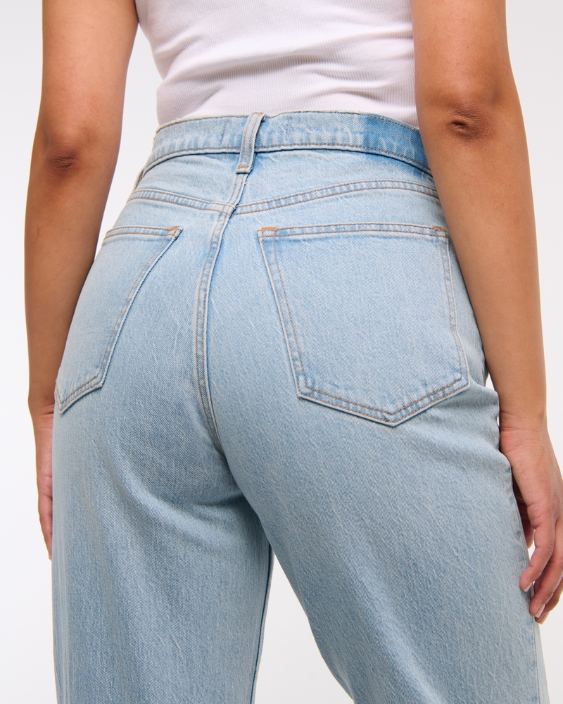 Ultra High Rise 90s Straight Jean