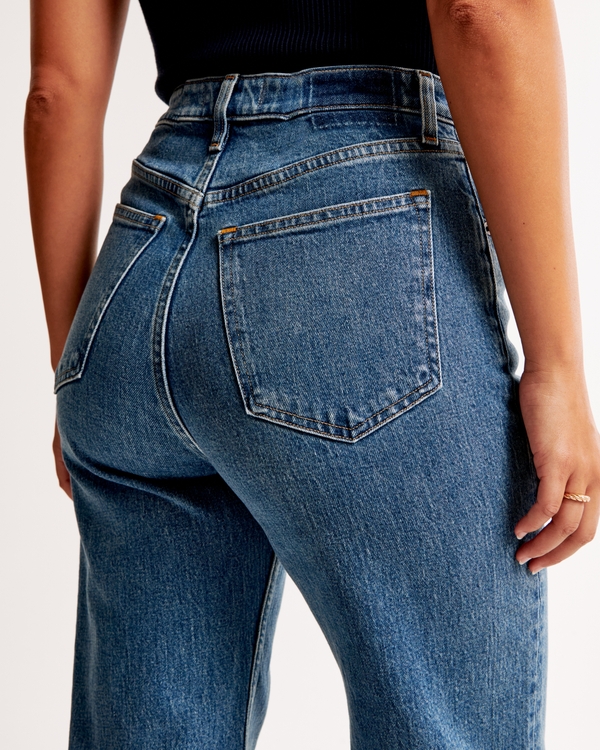 Curve Love High Rise 90s Relaxed Jean