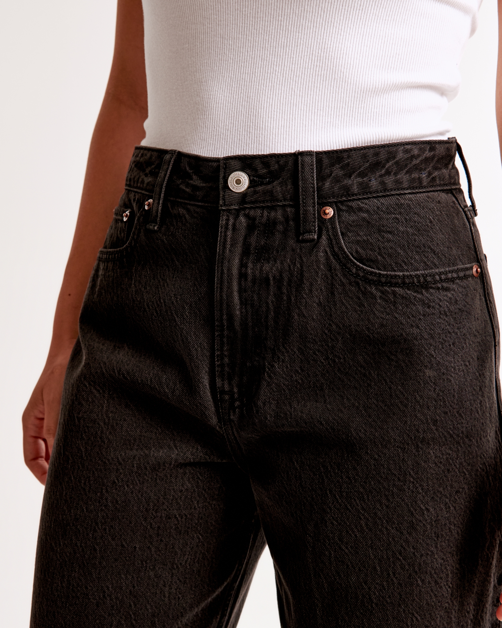 Curve Love High Rise Tapered Loose Jean