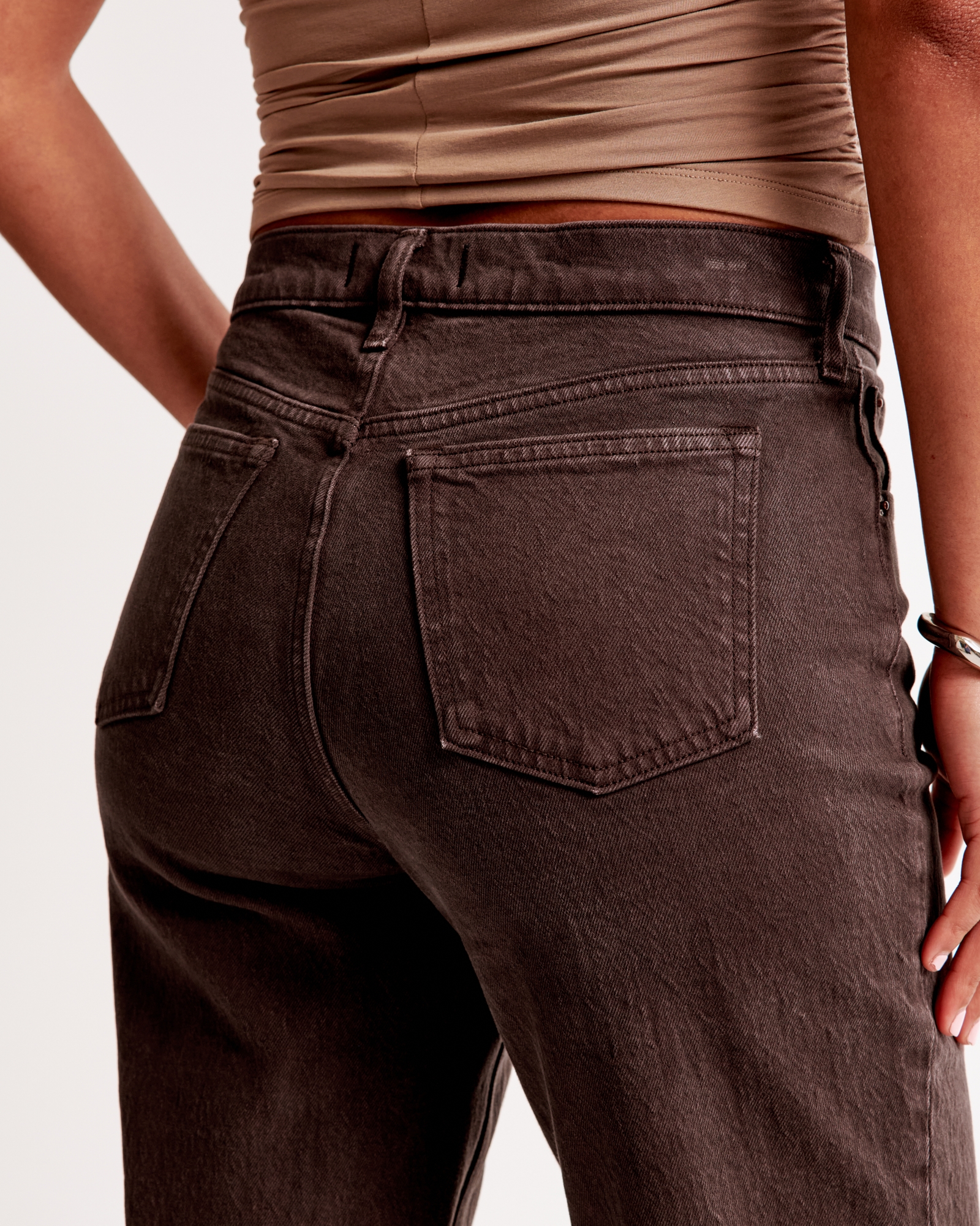 Curve Love Mid Rise 90s Straight Jean