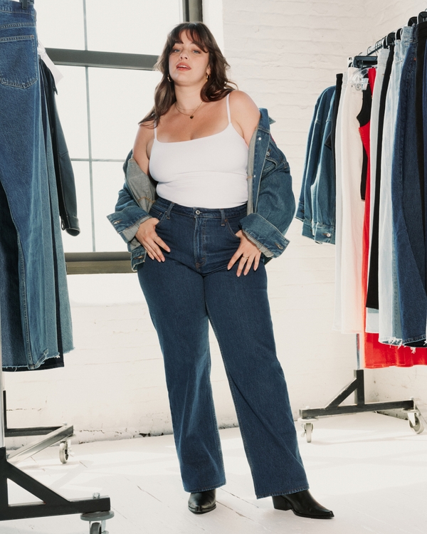 Curve Love High Rise 90s Relaxed Jean, Dark view 1