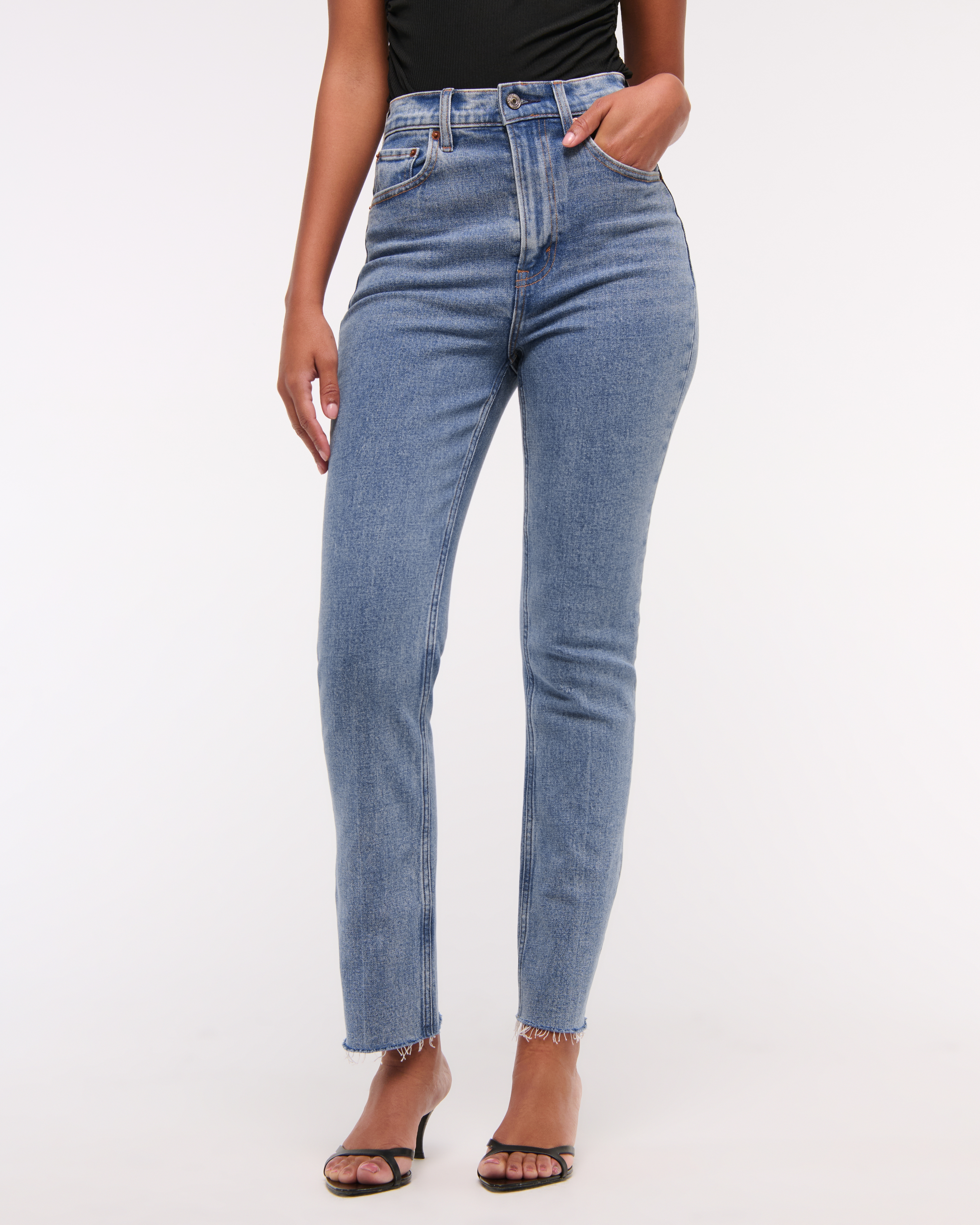 Abercrombie & Fitch Curve Love Ultra High Rise Ankle Straight Jean