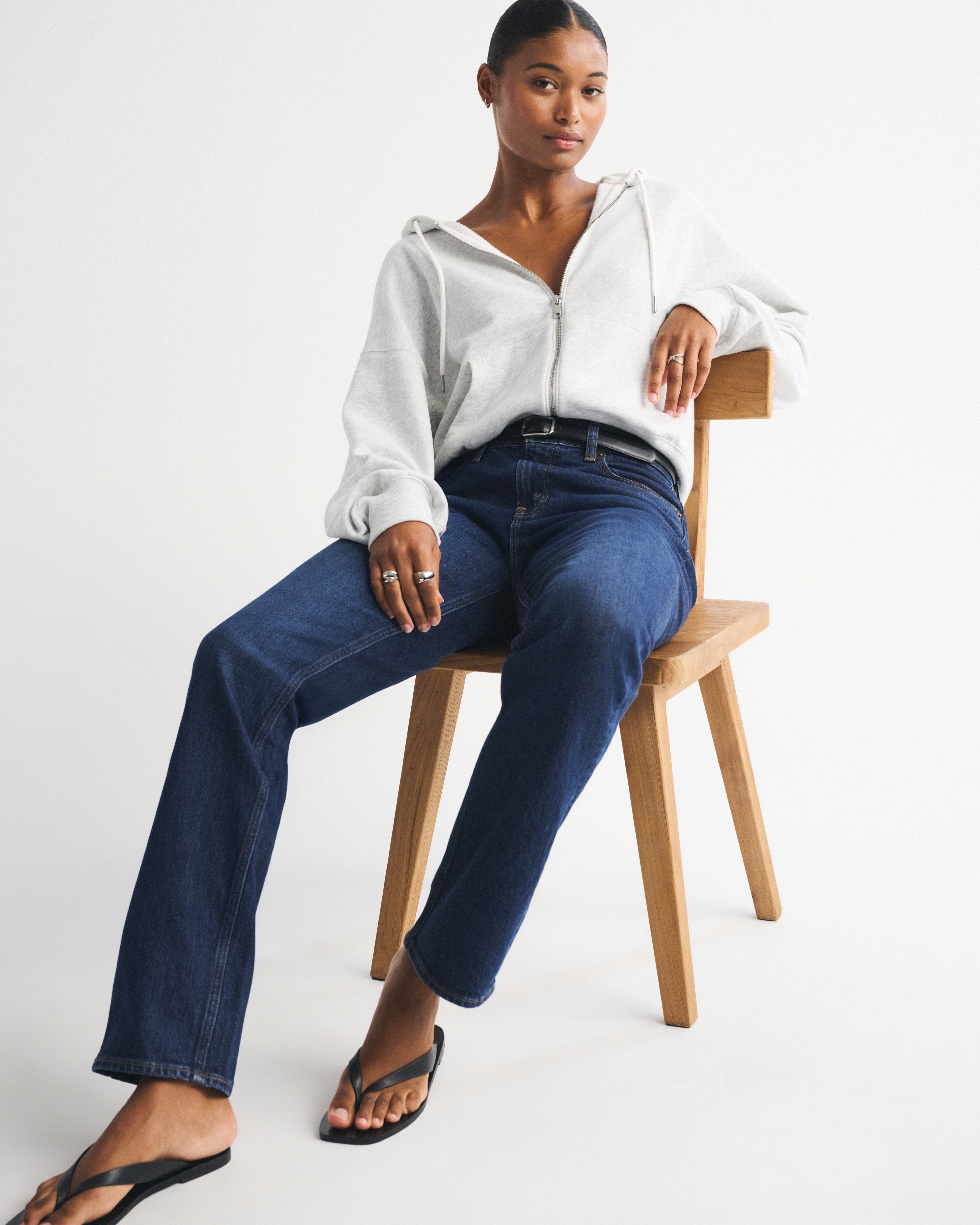 Abercrombie & Fitch Curve Love Mid Rise 90s Straight Jean In Blue