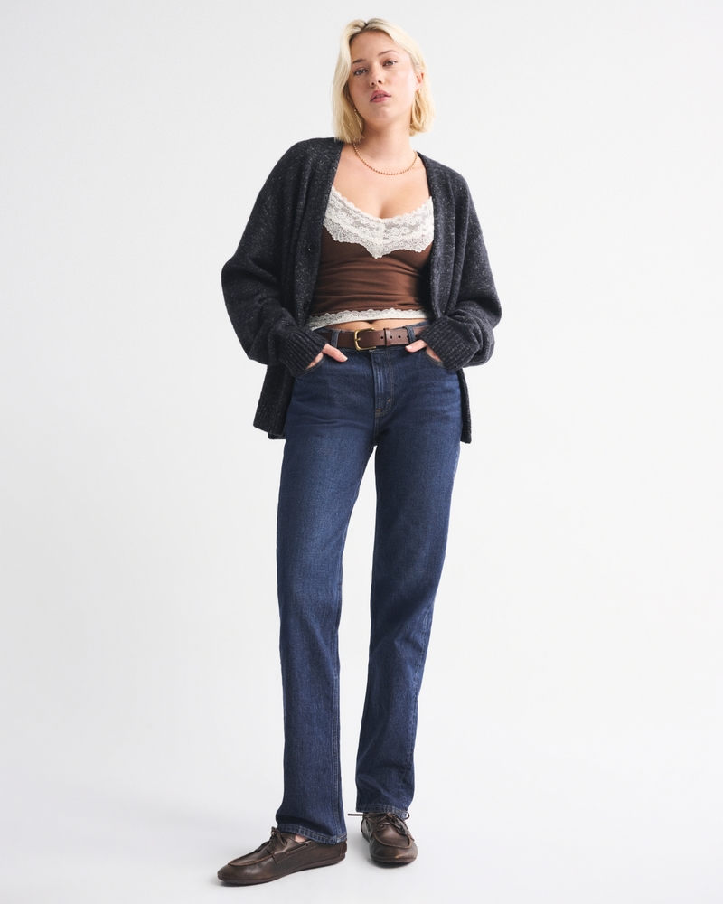 Mid Rise 90s Straight Jean