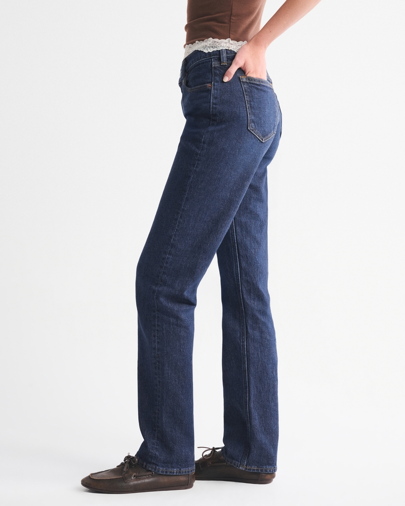 Mid Rise 90s Straight Jean