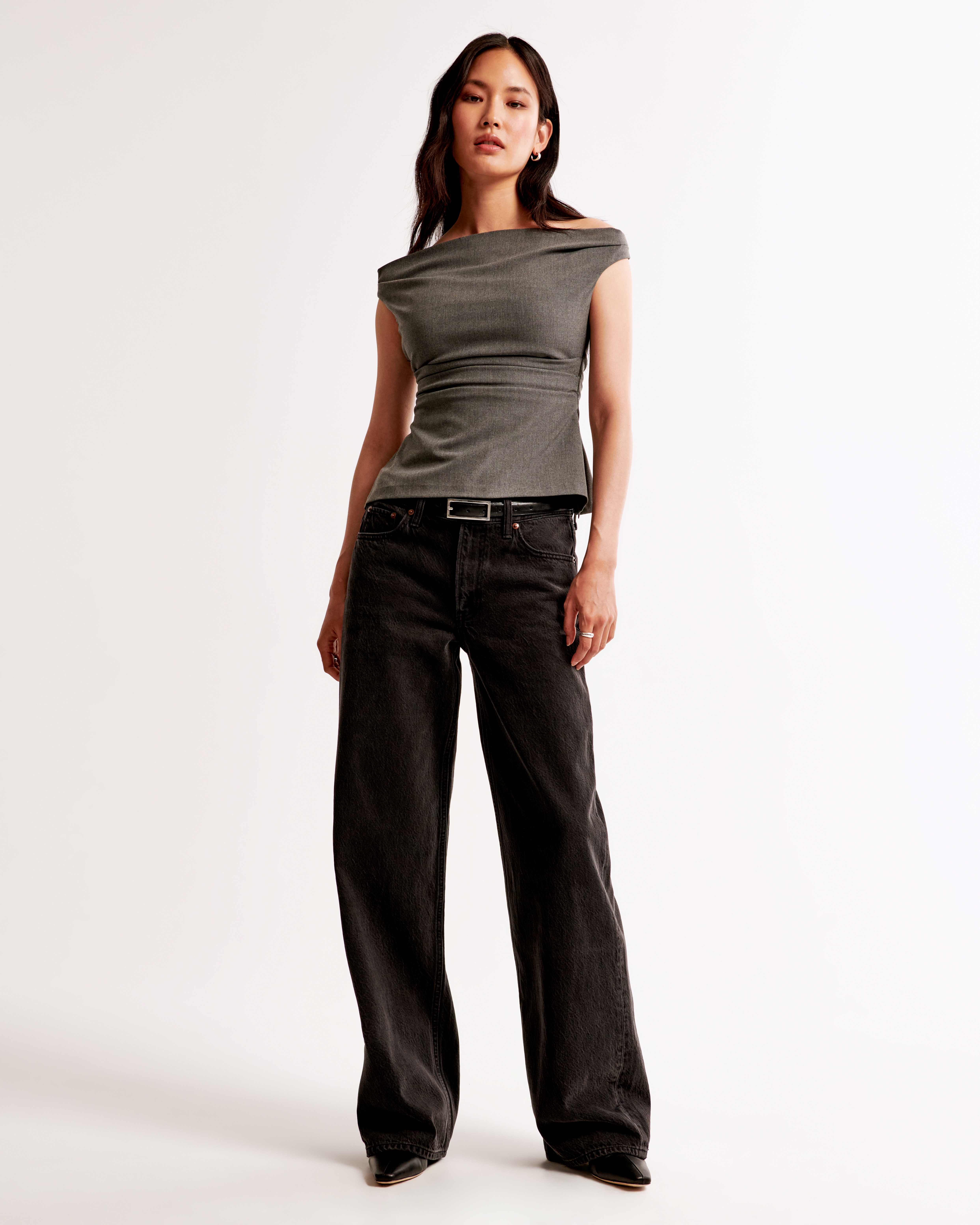 Abercrombie & Fitch Low Rise Ultra Loose Jean In Black