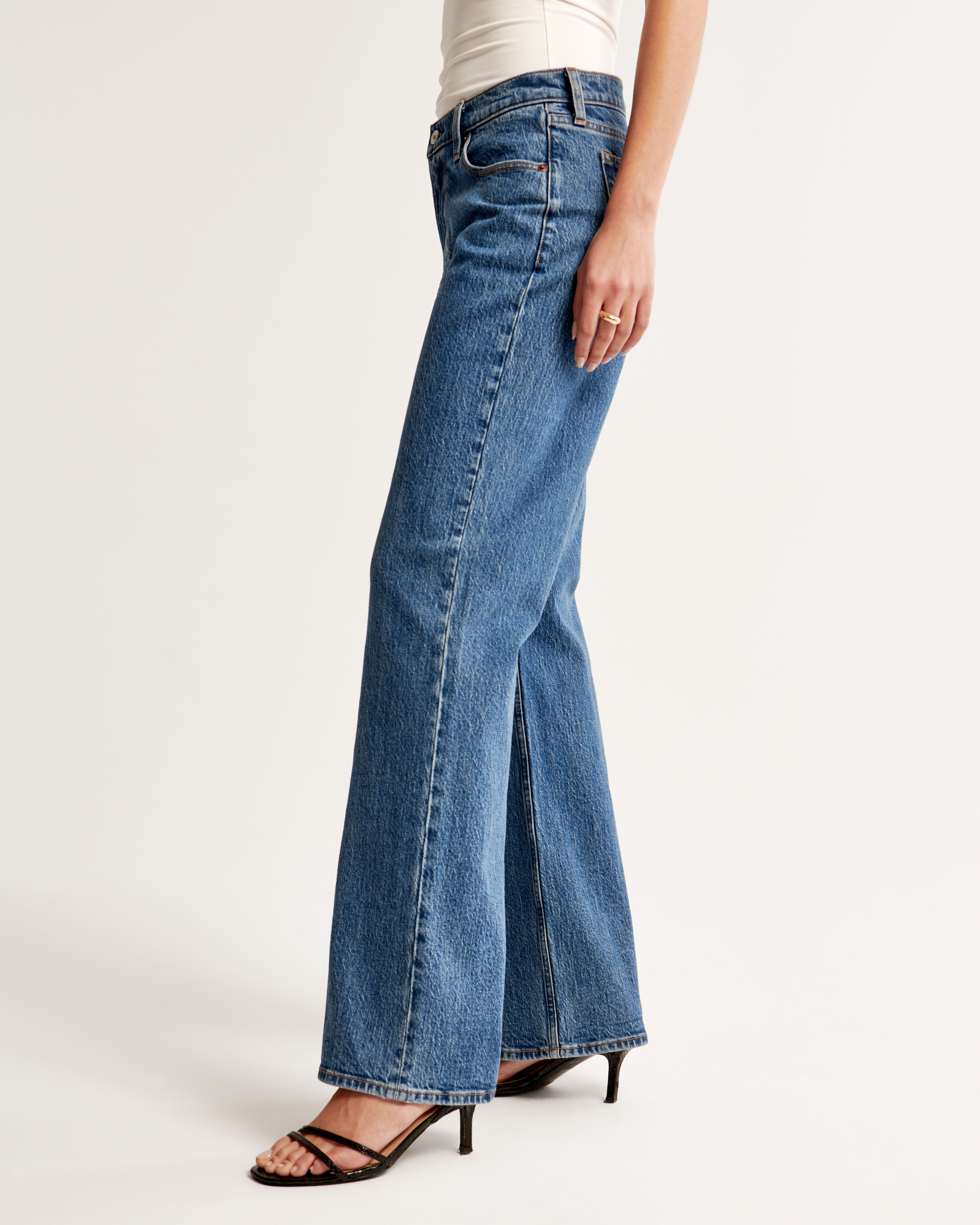 JOEY LOW RISE FLAP FLARE JEAN - Blue | True Religion