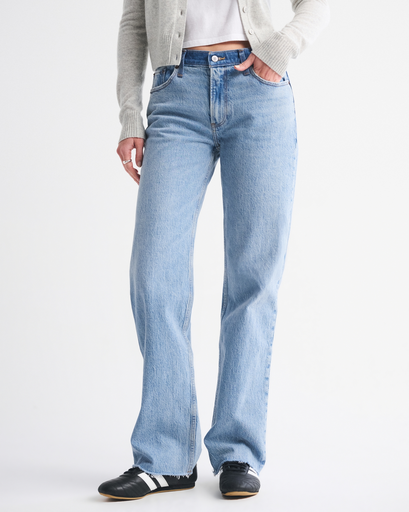 Women's Low Rise Baggy Jean | Women's Clearance | Abercrombie.com