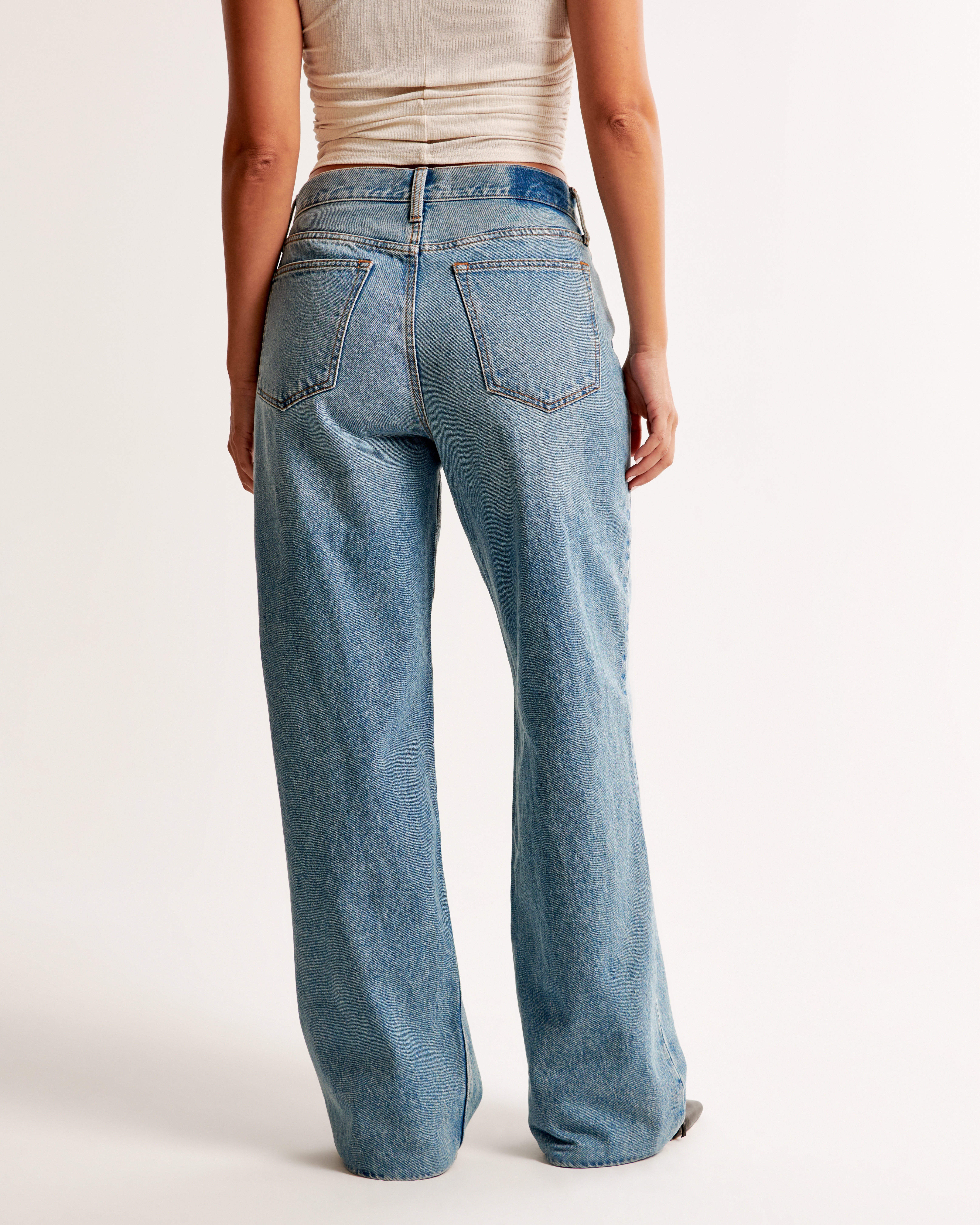 Abercrombie & Fitch Curve Love Mid Rise Slouchy Jean