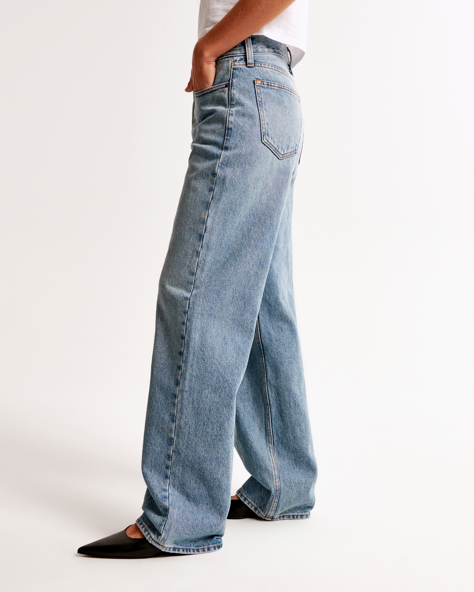 Mid Rise Slouchy Jean