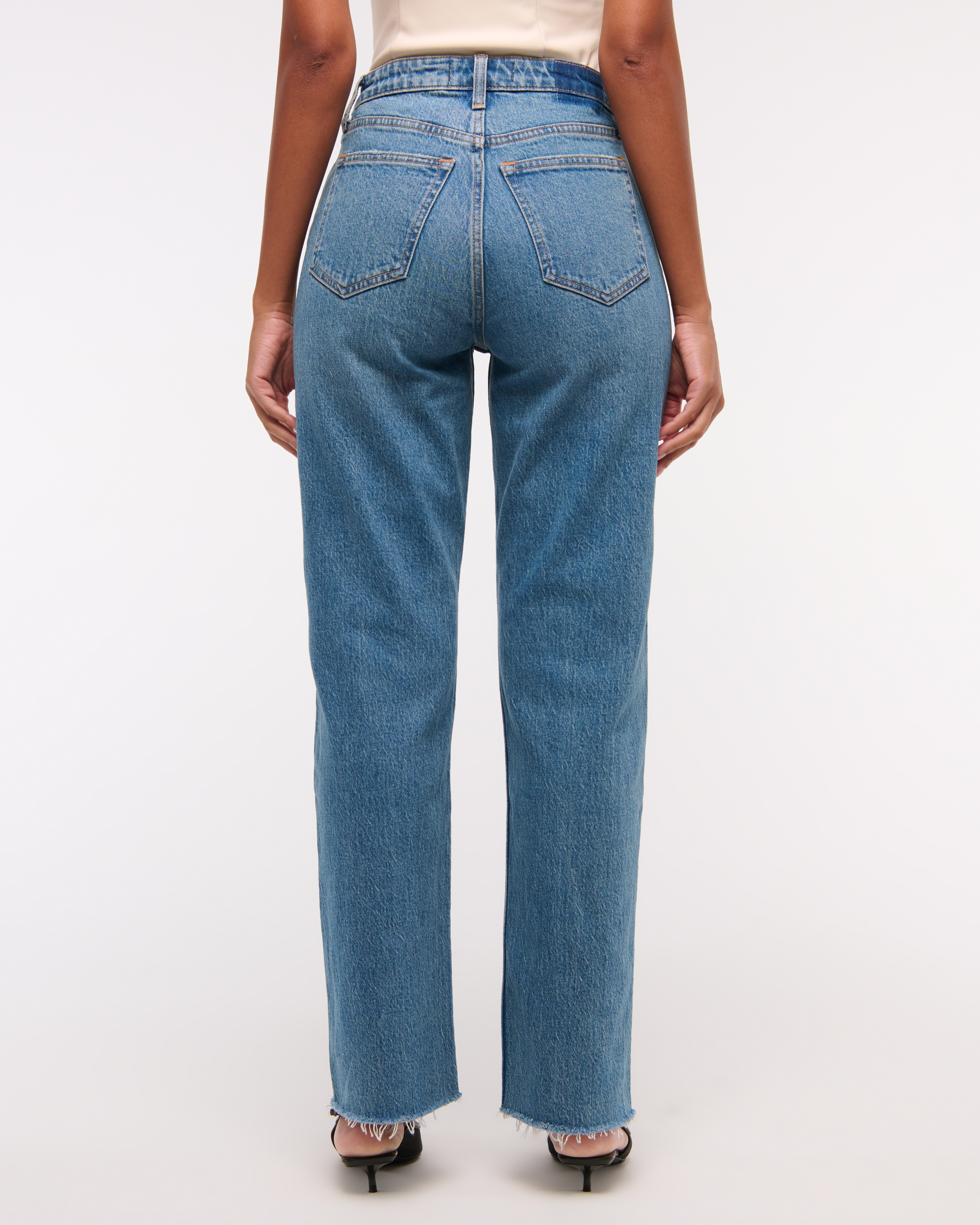 【AAKE】VINTAGE CURVE DENIM Women's Curve Love High Rise Vintage Straight Jean | Women's