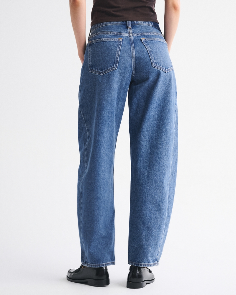 Femme Jean à jambe tonneau et taille mi-haute Femme Bas