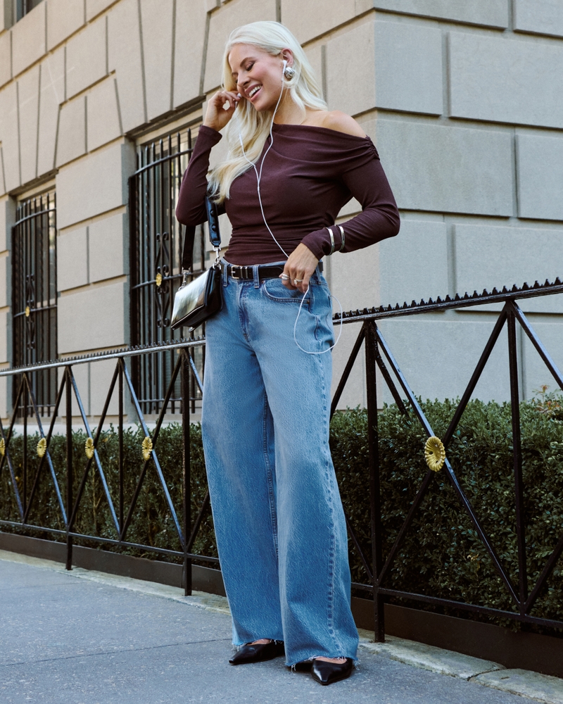 Low Rise Ultra Loose Jean