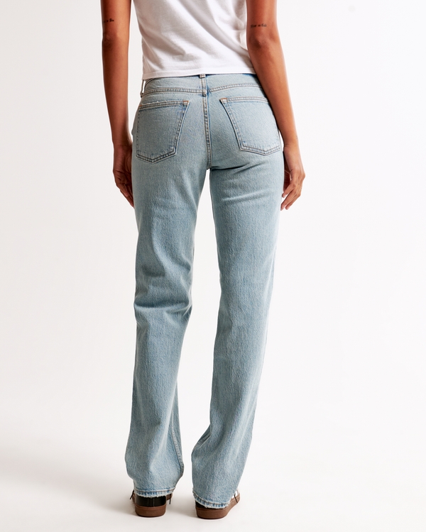 Mid Rise 90s Straight Jean
