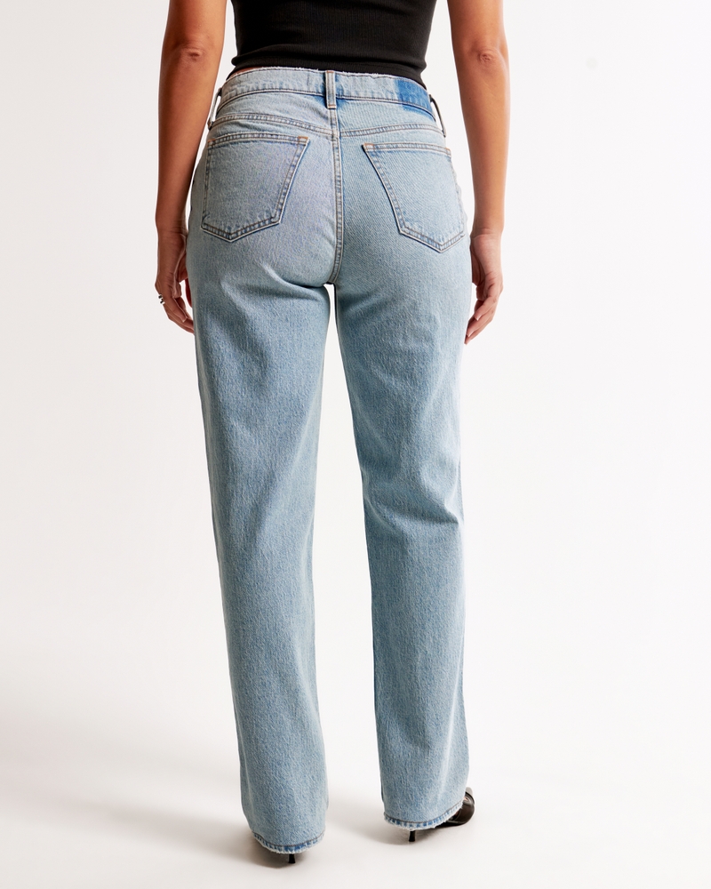 Curve Love Mid Rise 90s Straight Jean