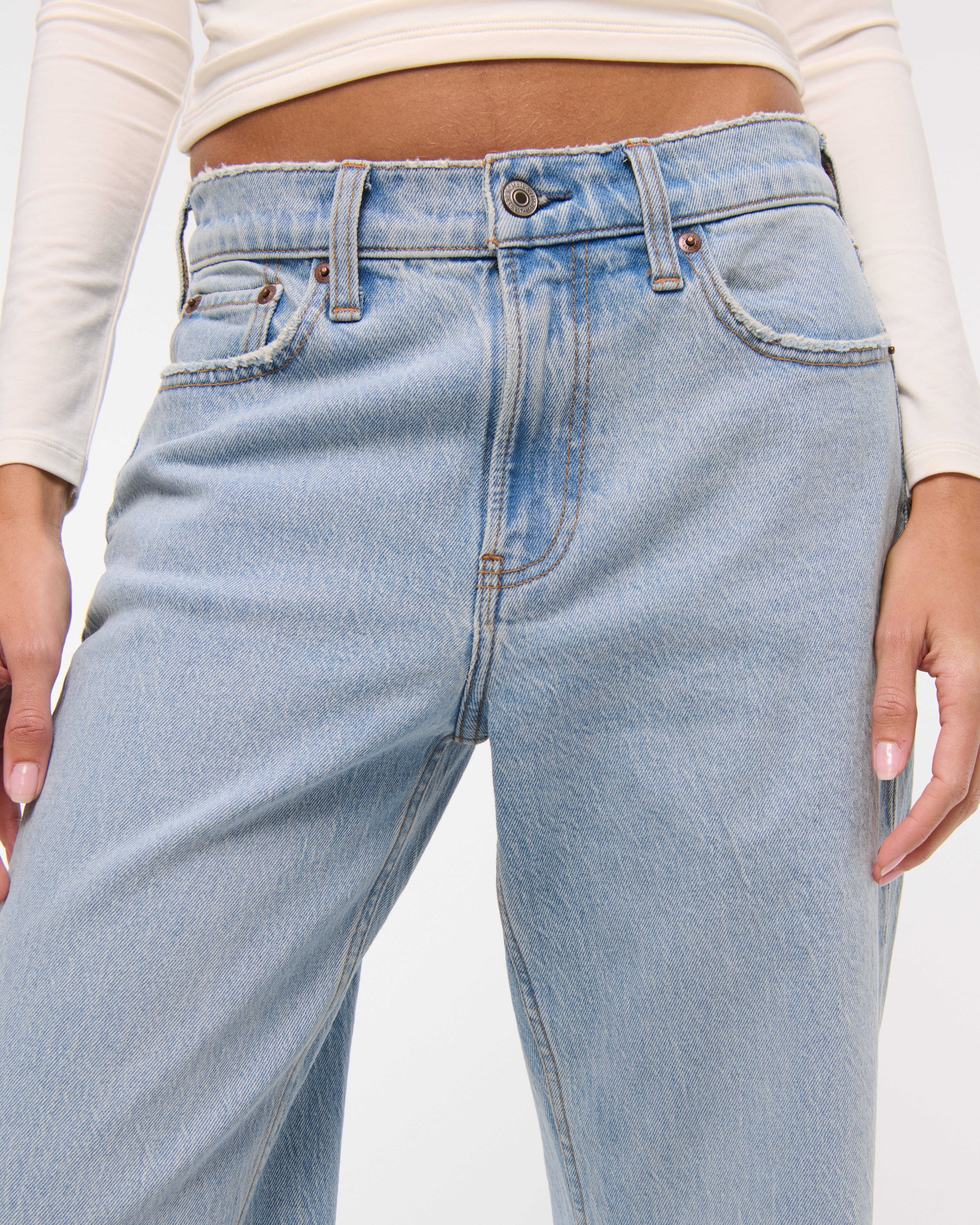 Abercrombie & Fitch Low Rise Baggy Jean