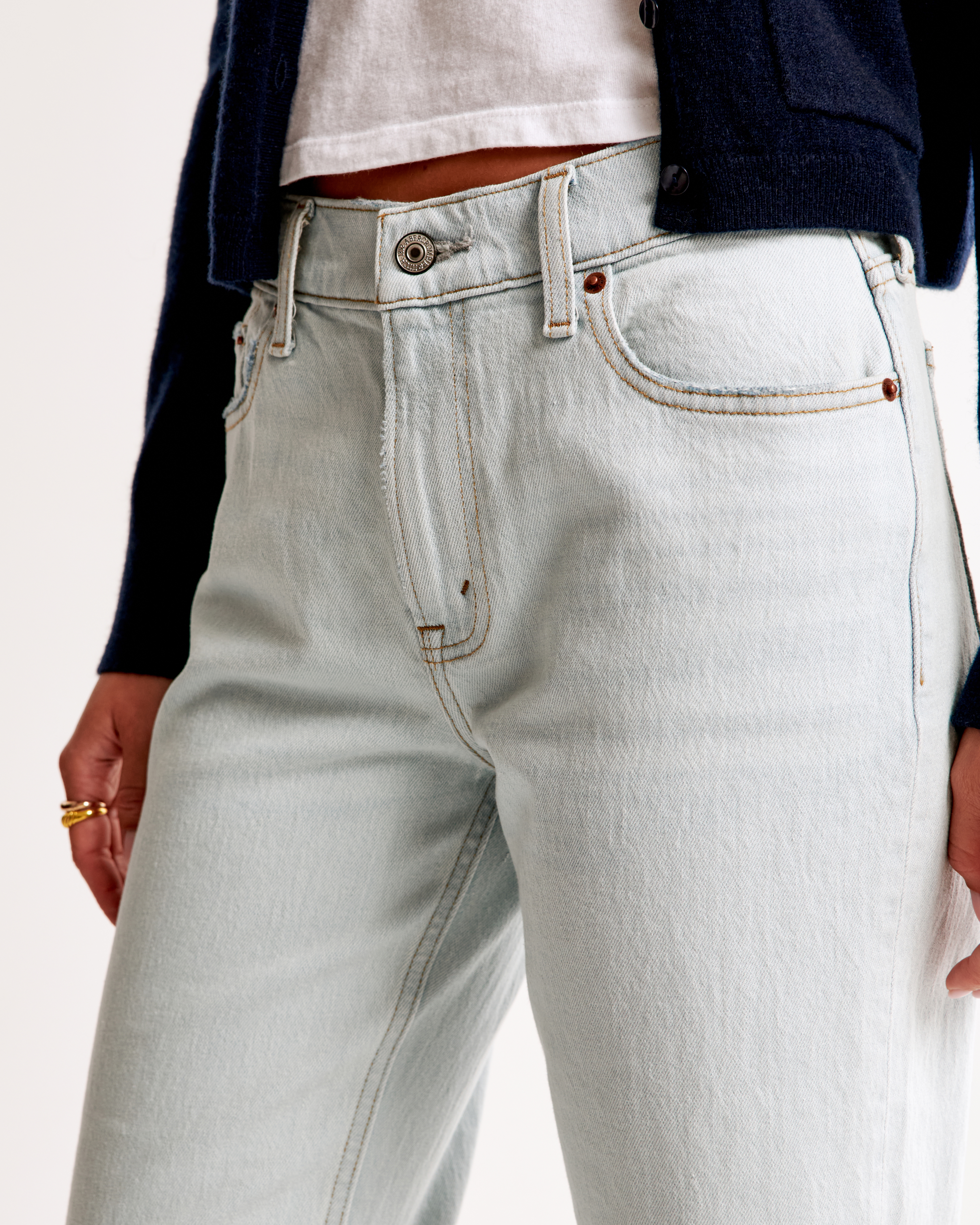 Abercrombie & Fitch Low Rise Baggy Jean