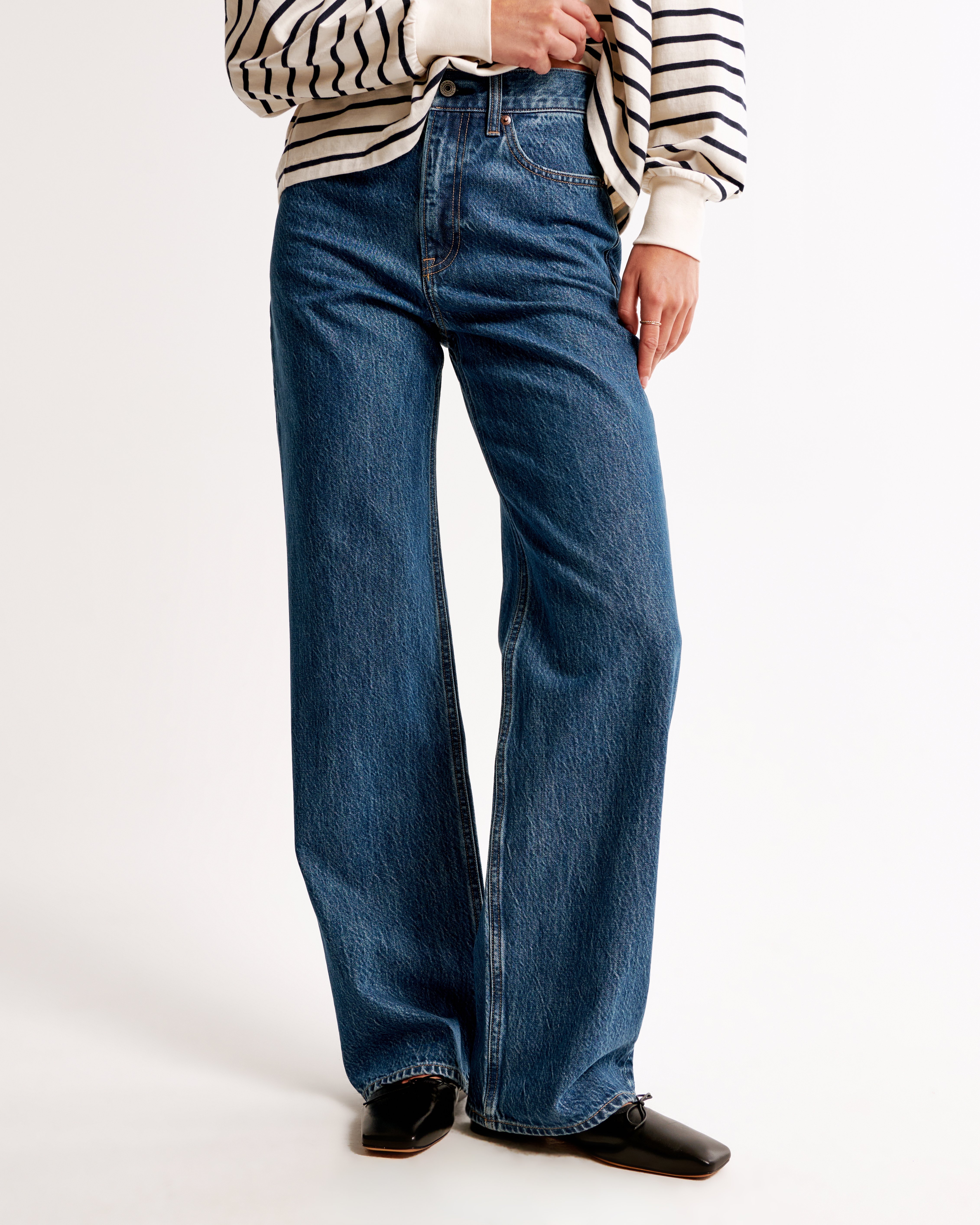 Женские джинсы Abercrombie & Fitch High Rise Loose Jean — фото 3