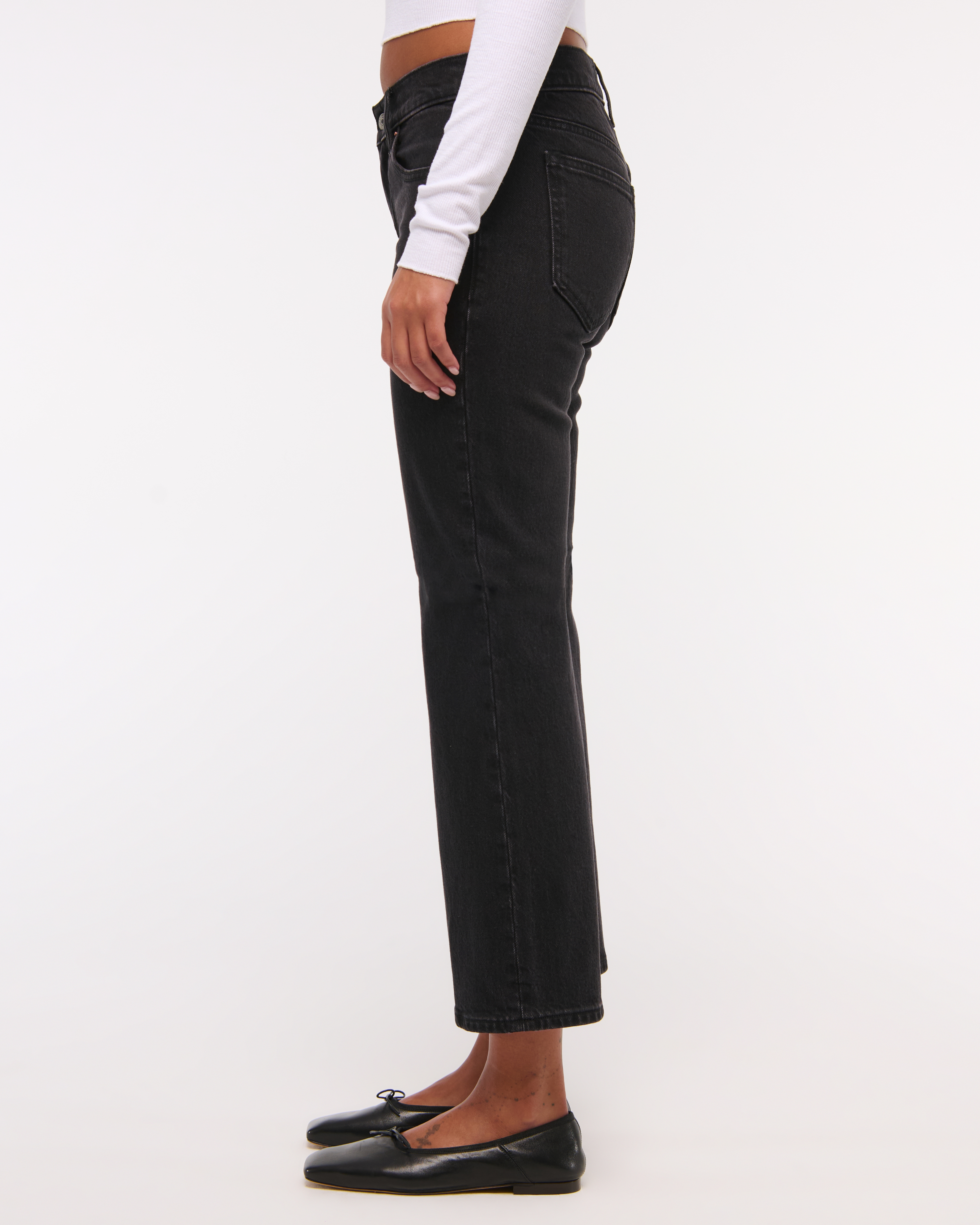 Abercrombie & Fitch Low Rise Cropped Boot Jean In Black