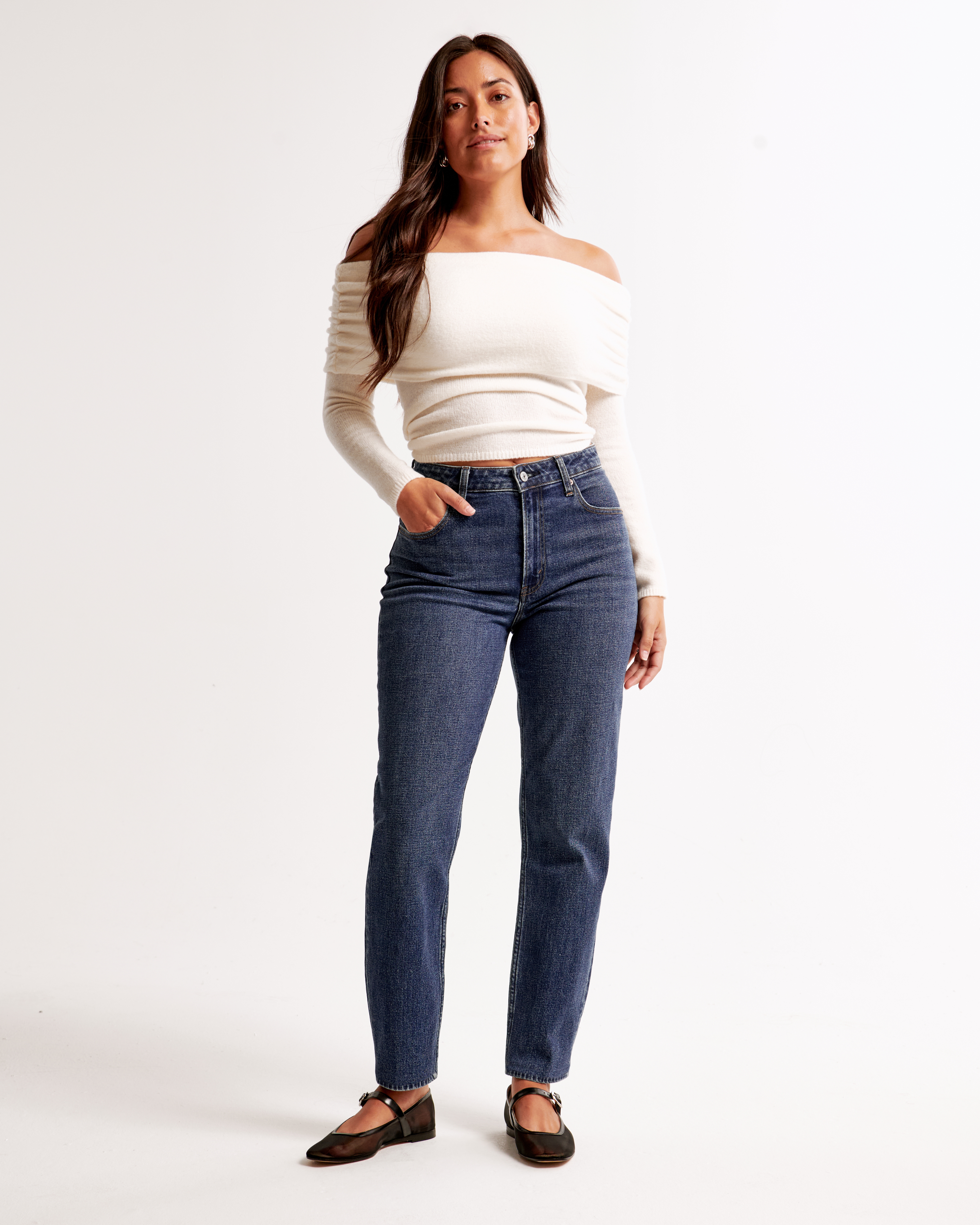Женские джинсы Abercrombie & Fitch Curve Love High Rise Mom Jean, цвет: Тёмный — фото 2