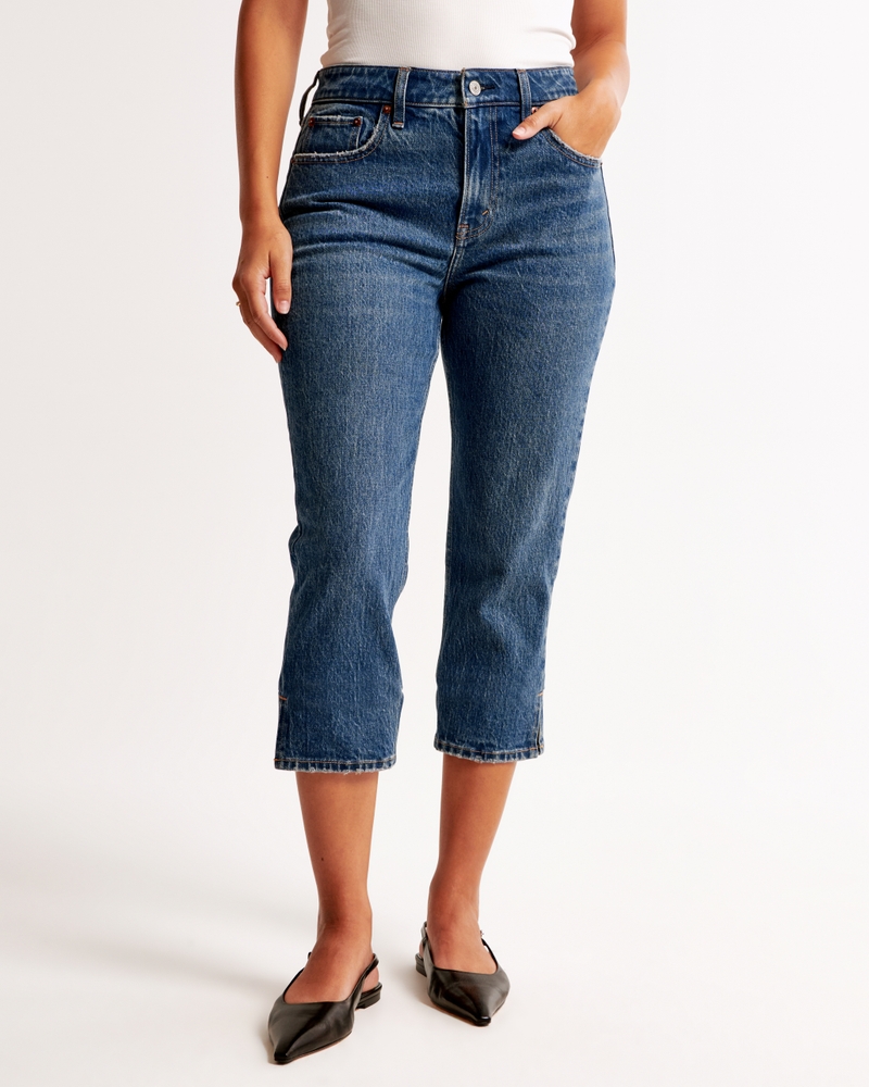 Curve Love Mid Rise Capri Jean