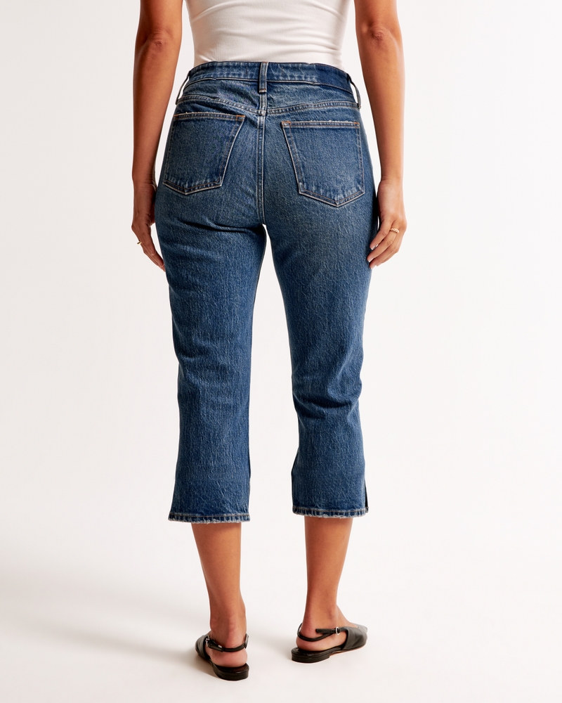 Curve Love Mid Rise Capri Jean