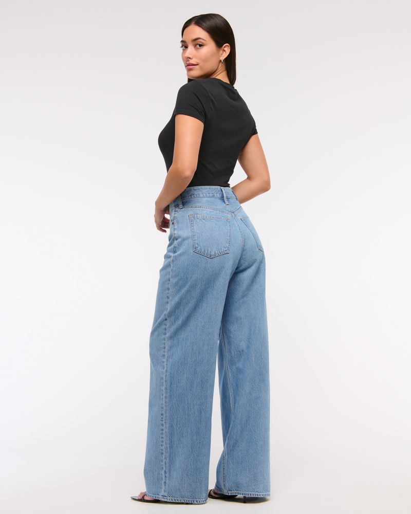 Curve Love High Rise Wide Leg Jean