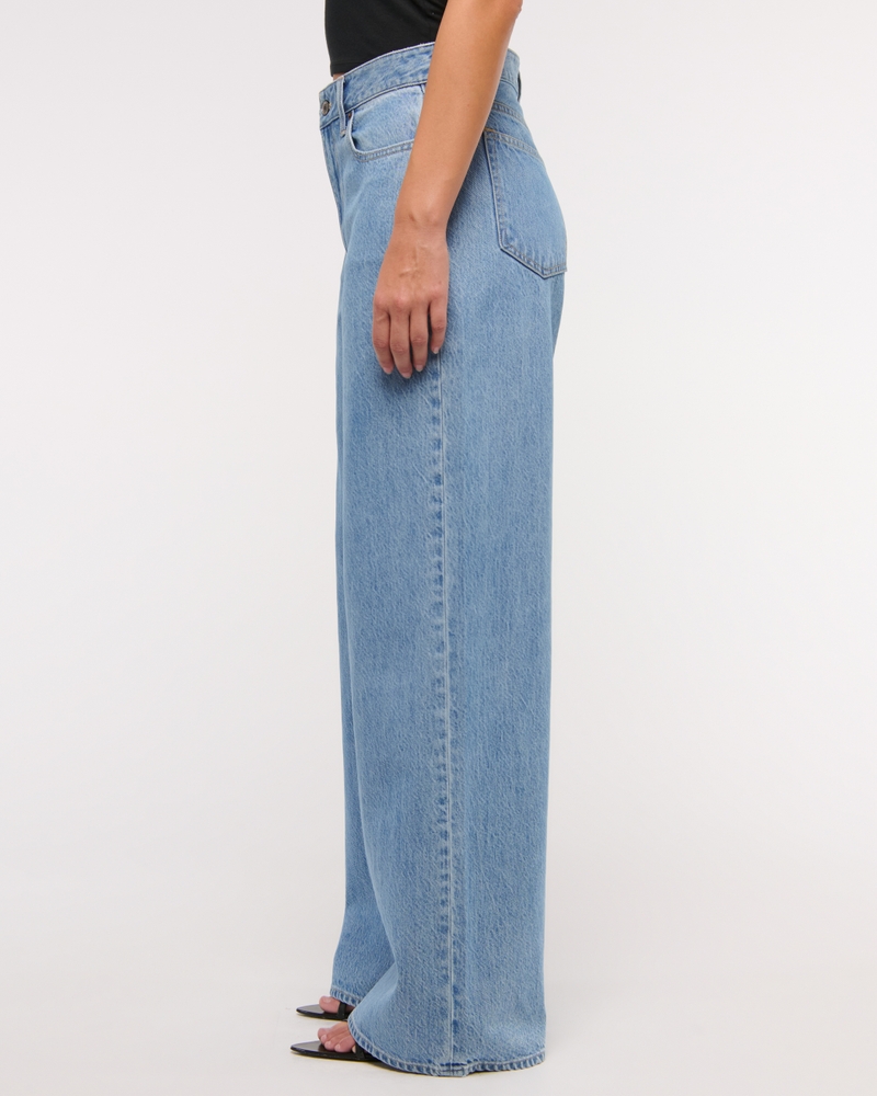 Curve Love High Rise Wide Leg Jean
