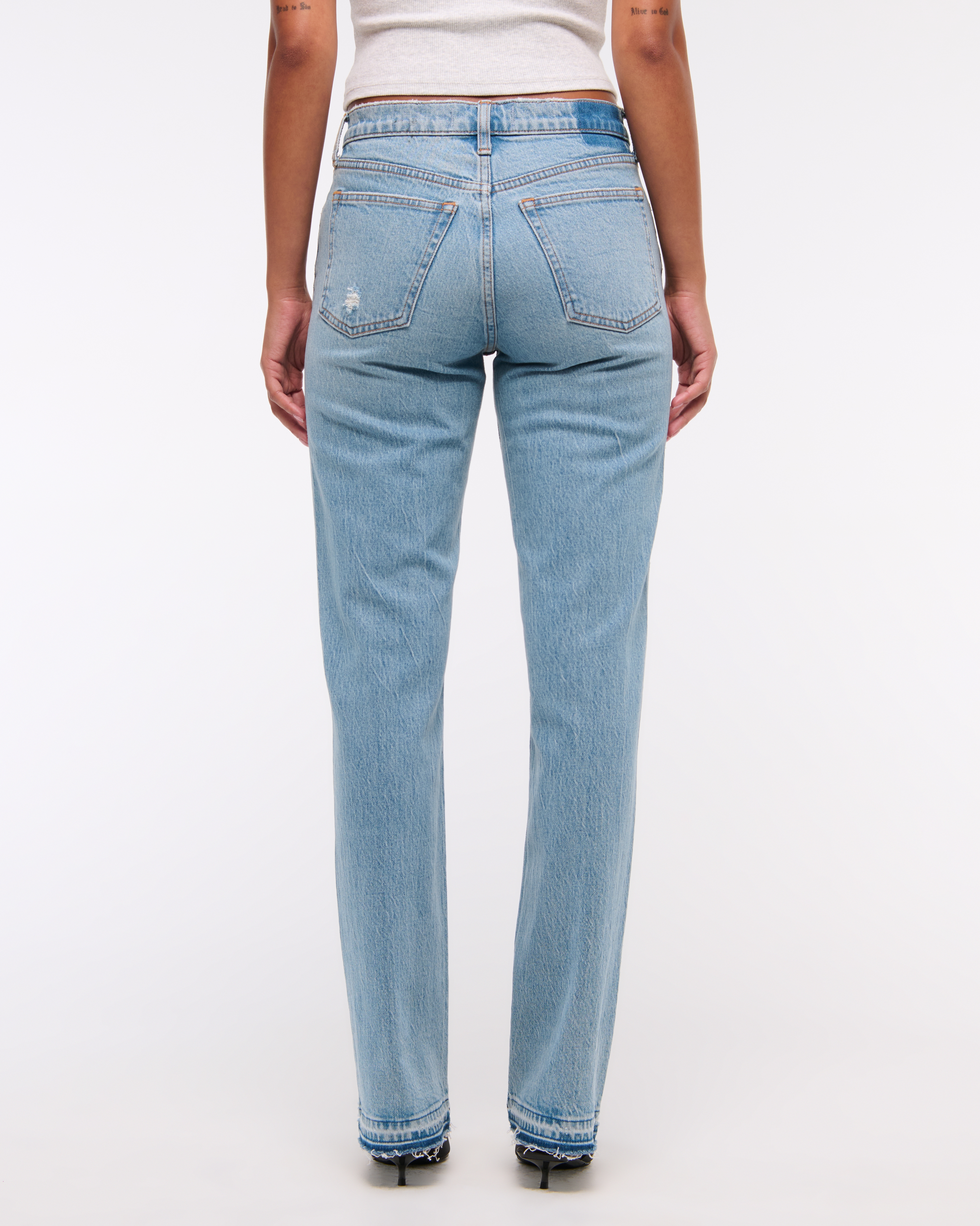 Abercrombie & Fitch Mid Rise 90s Straight Jean