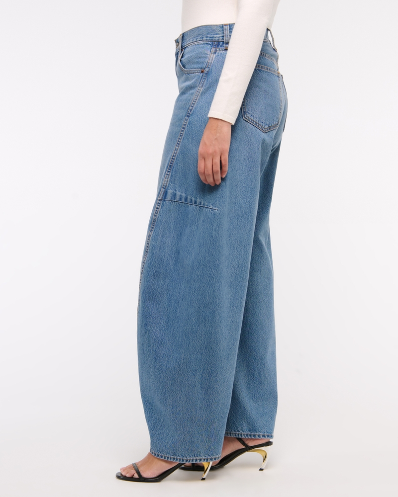 Curve Love Mid Rise Ultra Barrel Jean