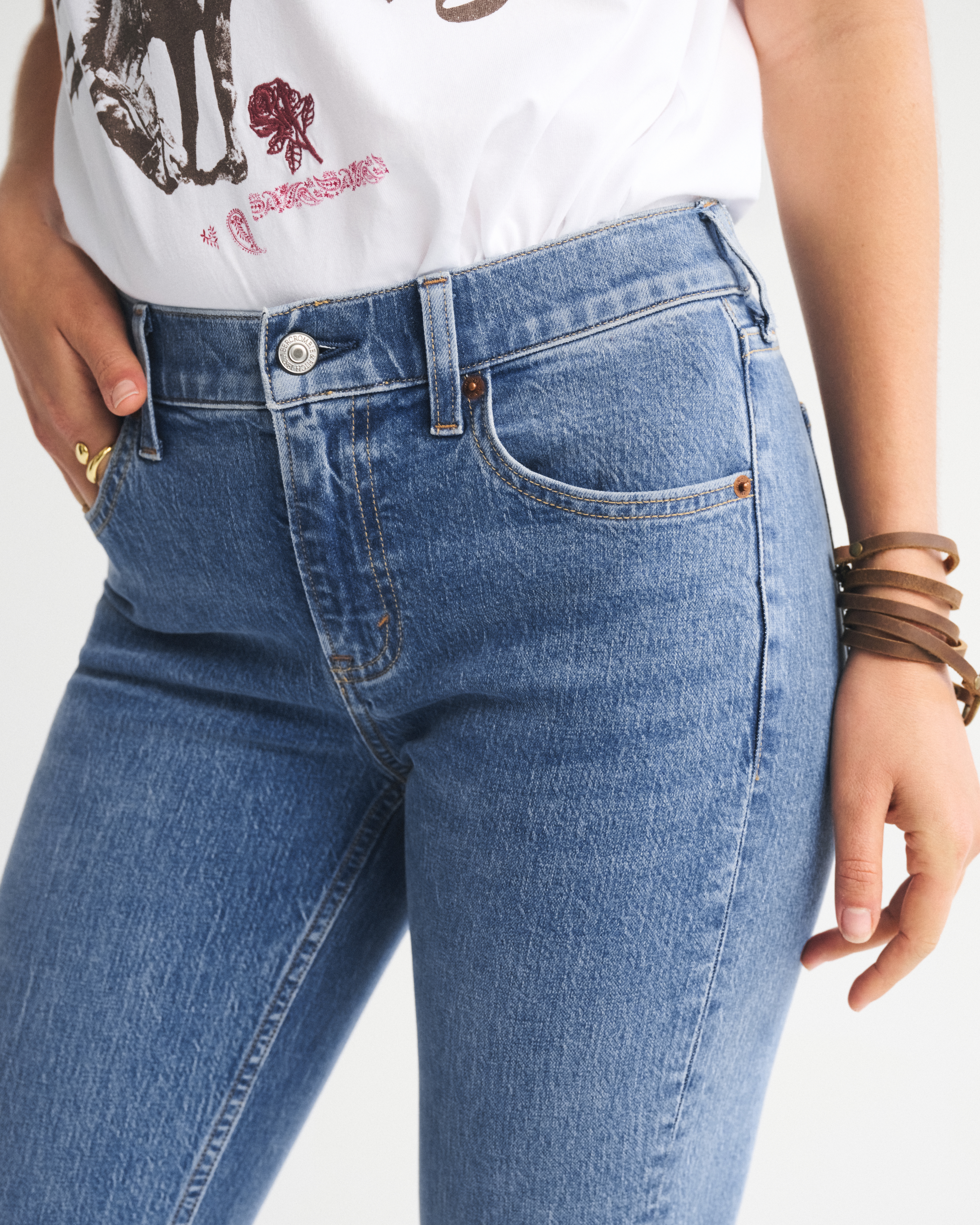 Abercrombie & Fitch Mid Rise Bootcut Jean