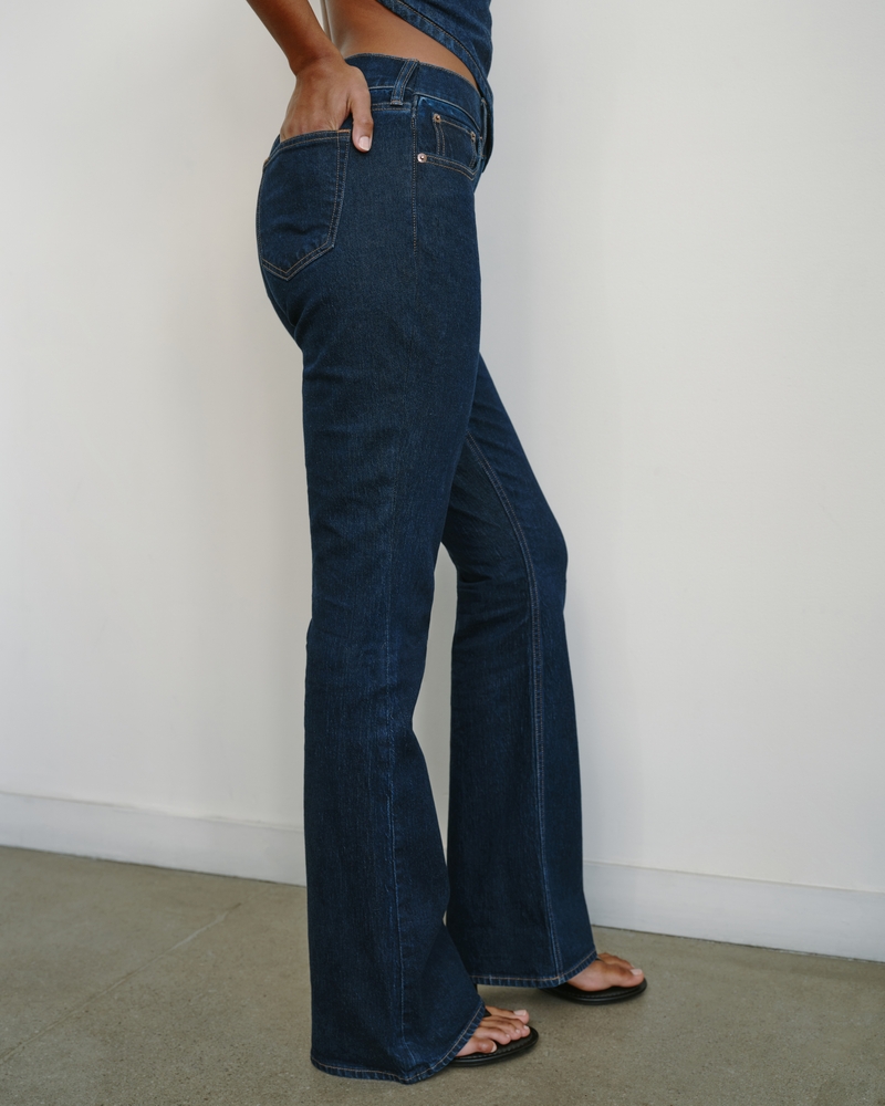 Curve Love Mid Rise Boot Jean