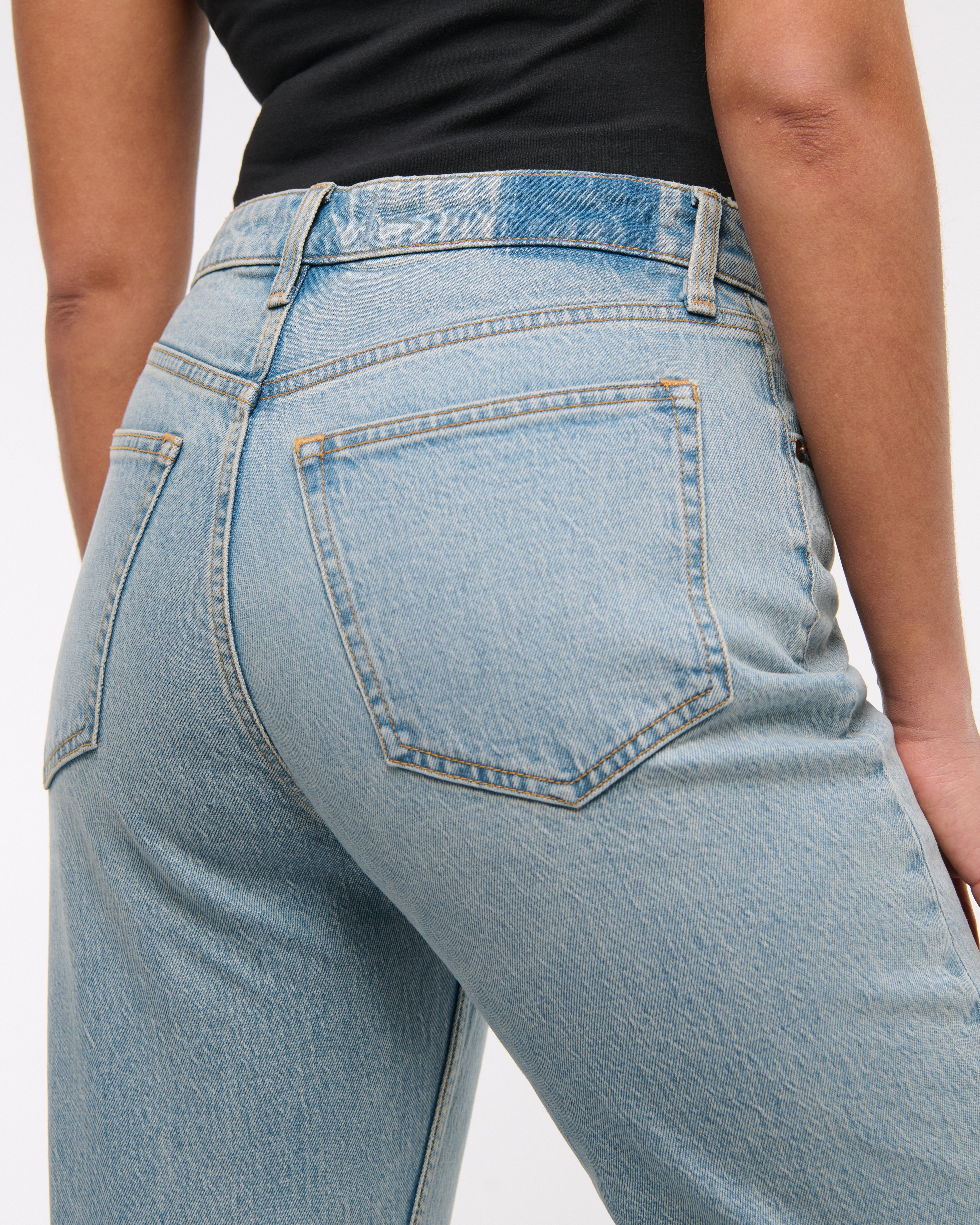Women's Curve Love High Rise 90s Relaxed Jean | Women's