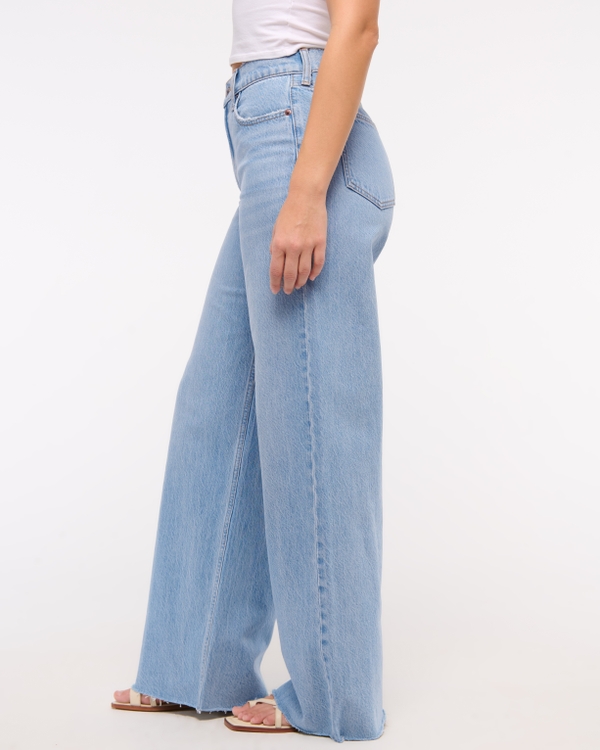 Curve Love High Rise Wide Leg Jean