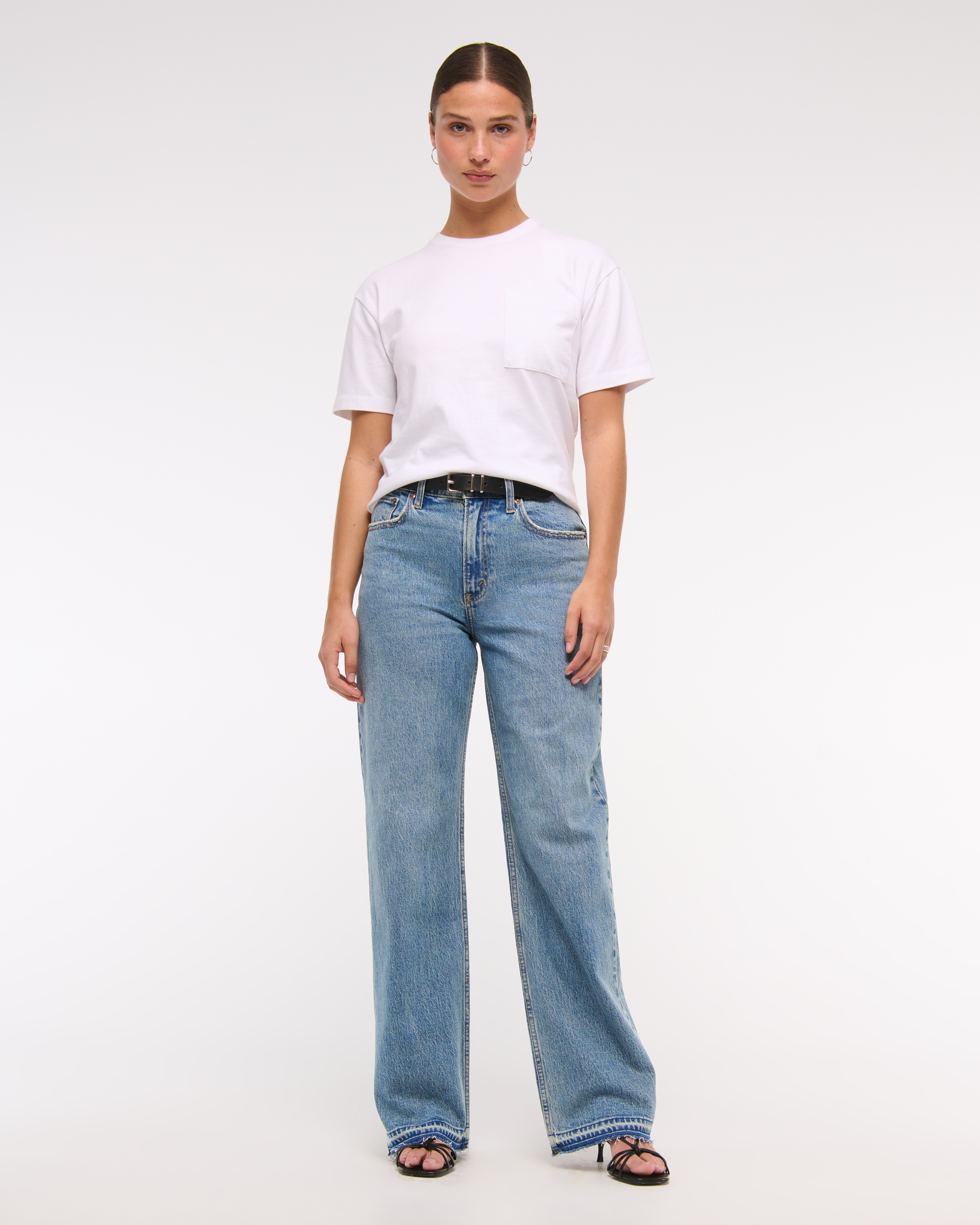 Abercrombie & Fitch Curve Love High Rise 90s Relaxed Jean