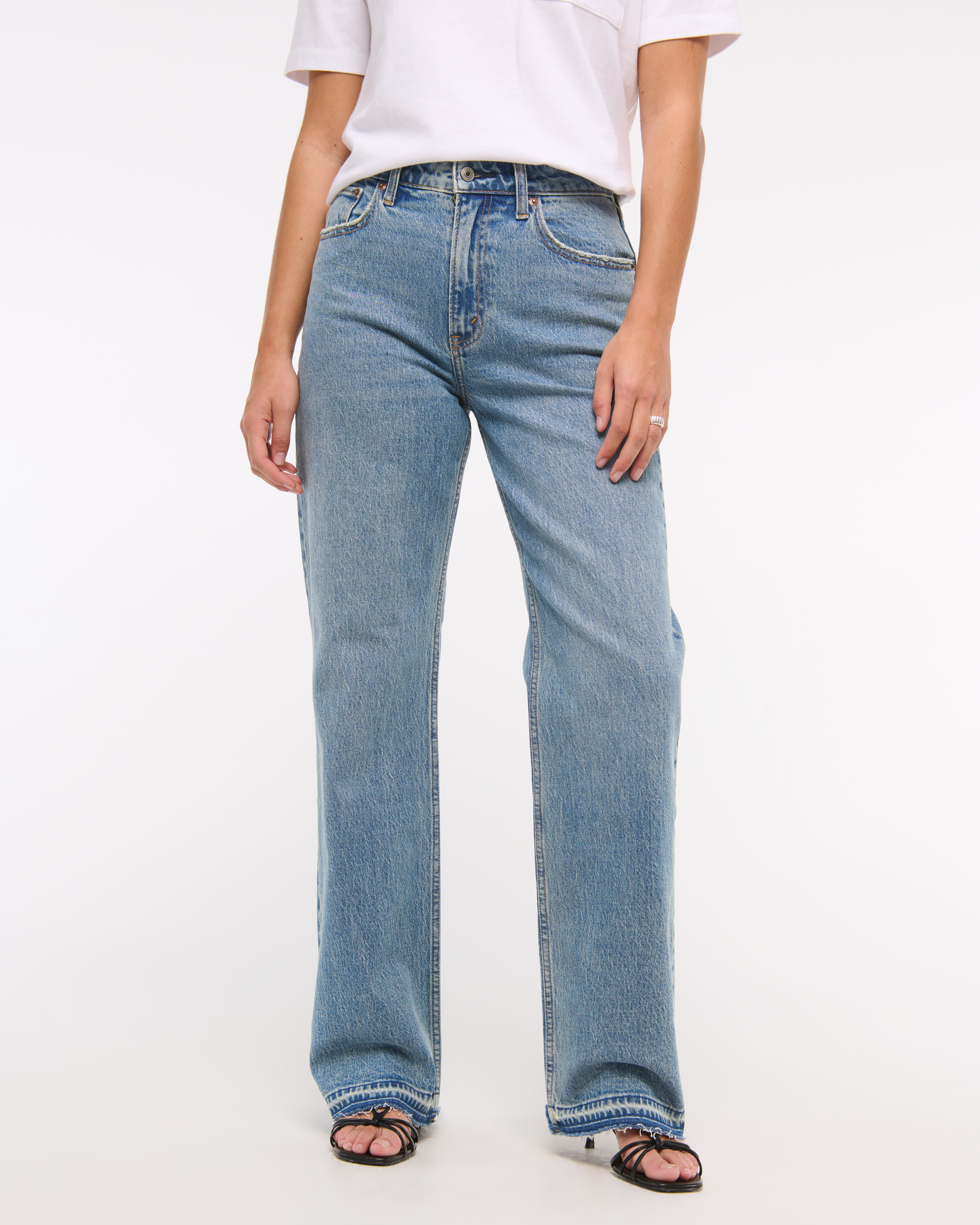 Abercrombie & Fitch Curve Love High Rise 90s Relaxed Jean