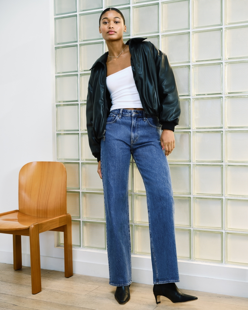 Women's Curve Love High Rise 90s Relaxed Jean | Women's | Abercrombie.com