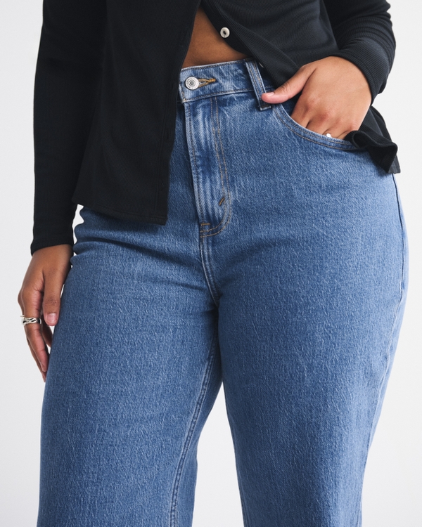 Curve Love High Rise 90s Relaxed Jean