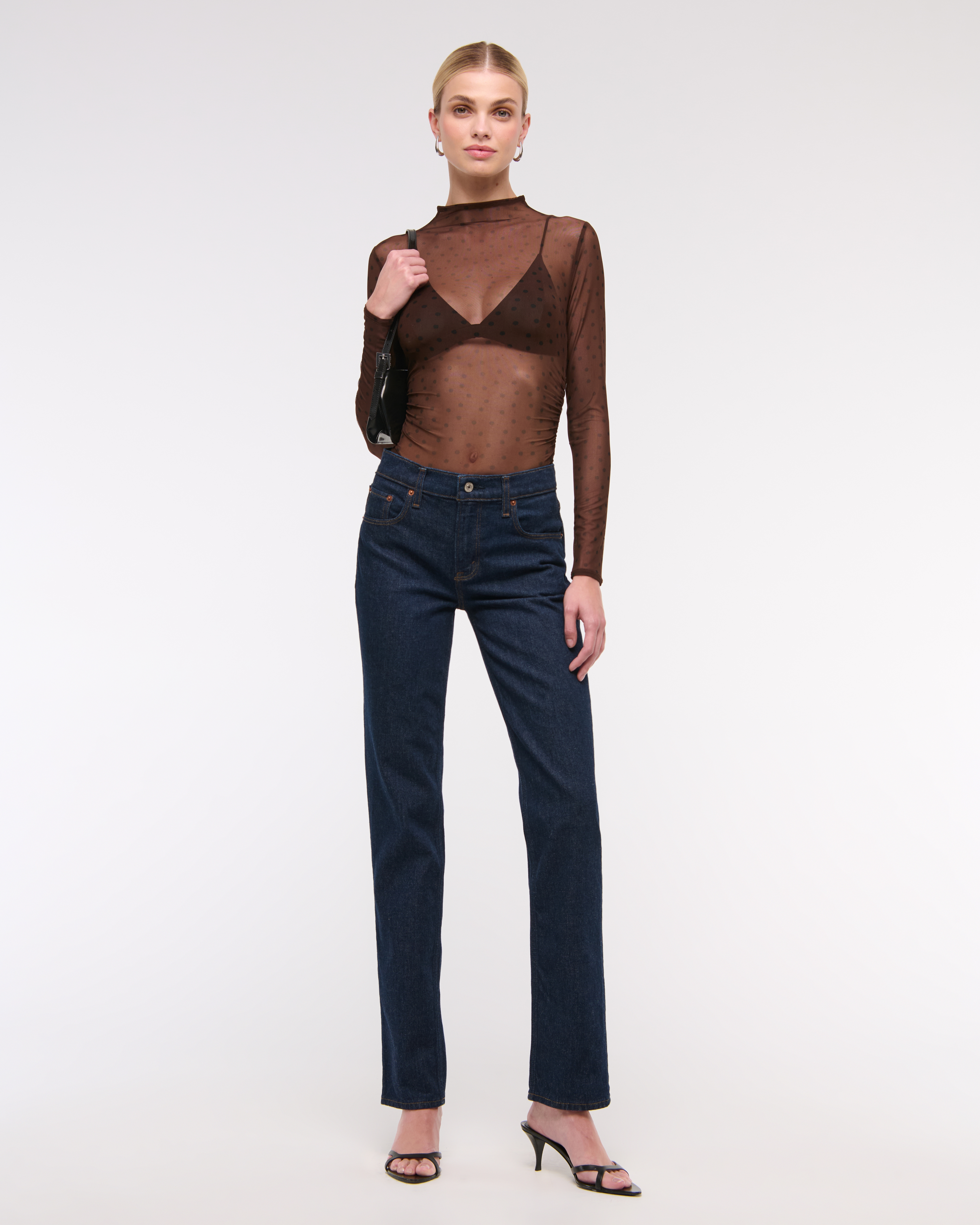 Abercrombie & Fitch Mid Rise 90s Straight Jean In Blue