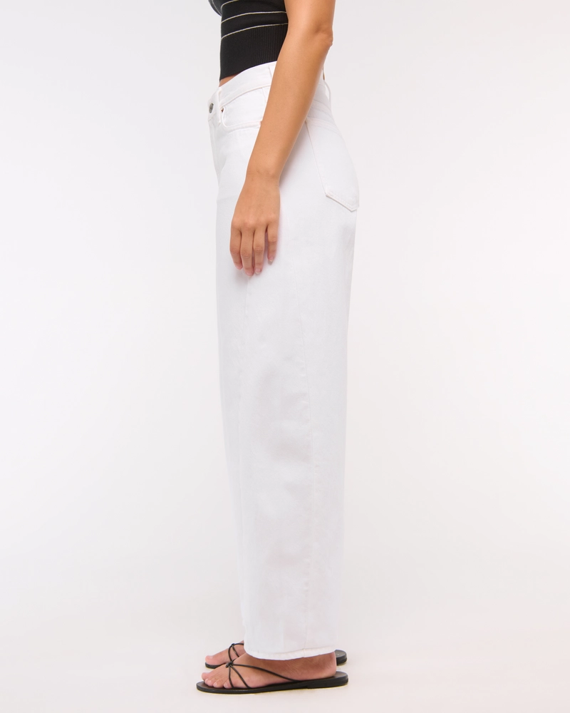 Curve Love Mid Rise Barrel Jean