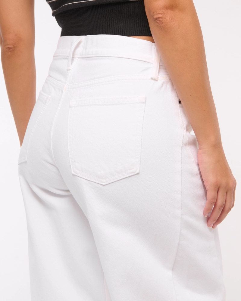 Curve Love Mid Rise Barrel Jean