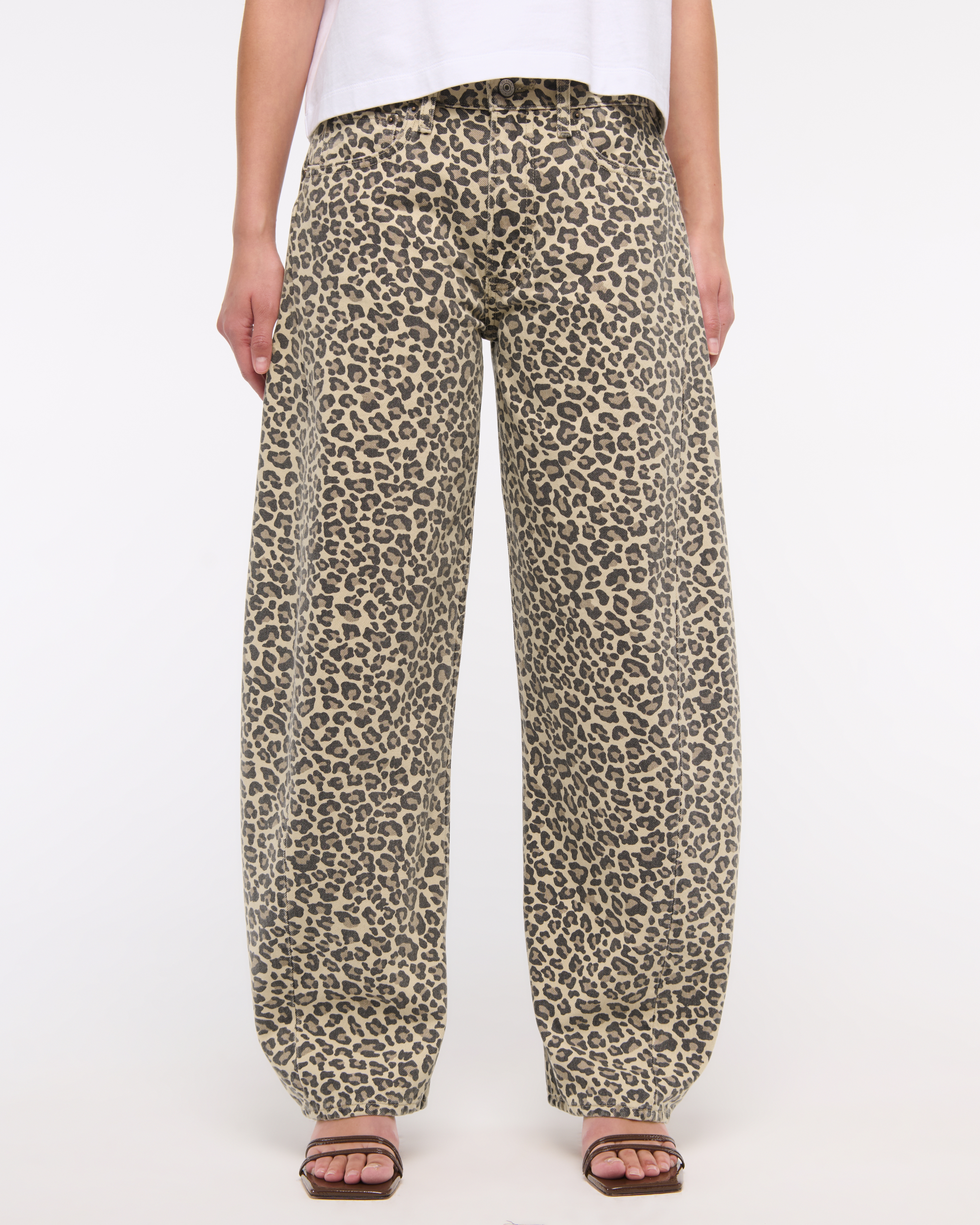 ボトムスその他 ROTATE animal print barrel jeans 114025256 Animal print barrel jeans ROTATE Woman Sz. 34 JEANS