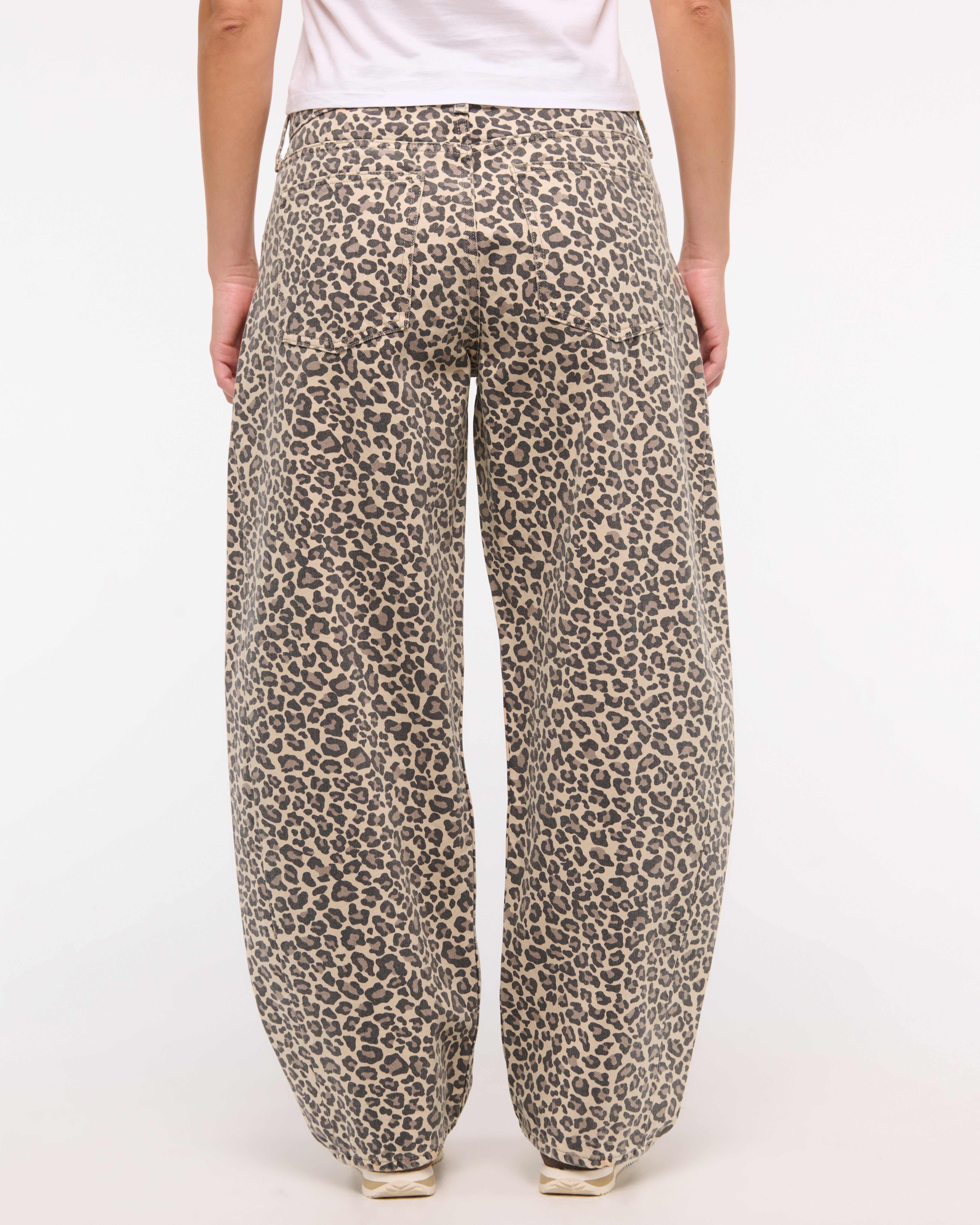 Abercrombie & Fitch Curve Love Mid Rise Barrel Jean In Animal Print