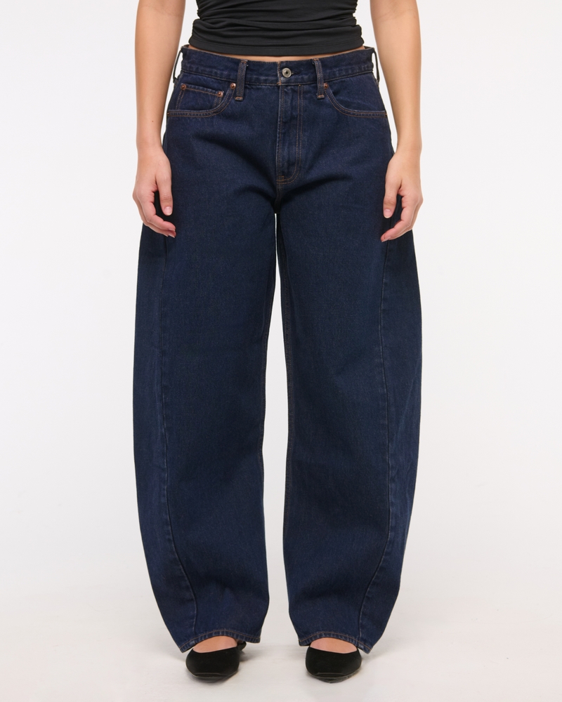 Curve Love Mid Rise Barrel Jean