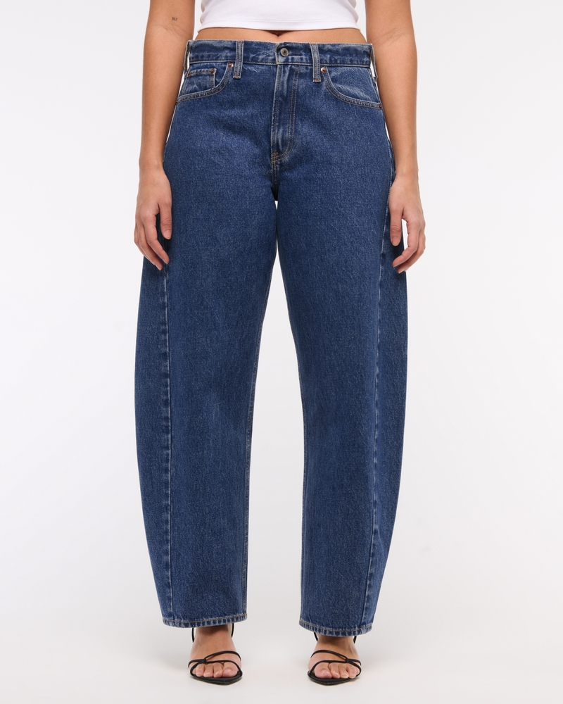 Curve Love Mid Rise Barrel Jean